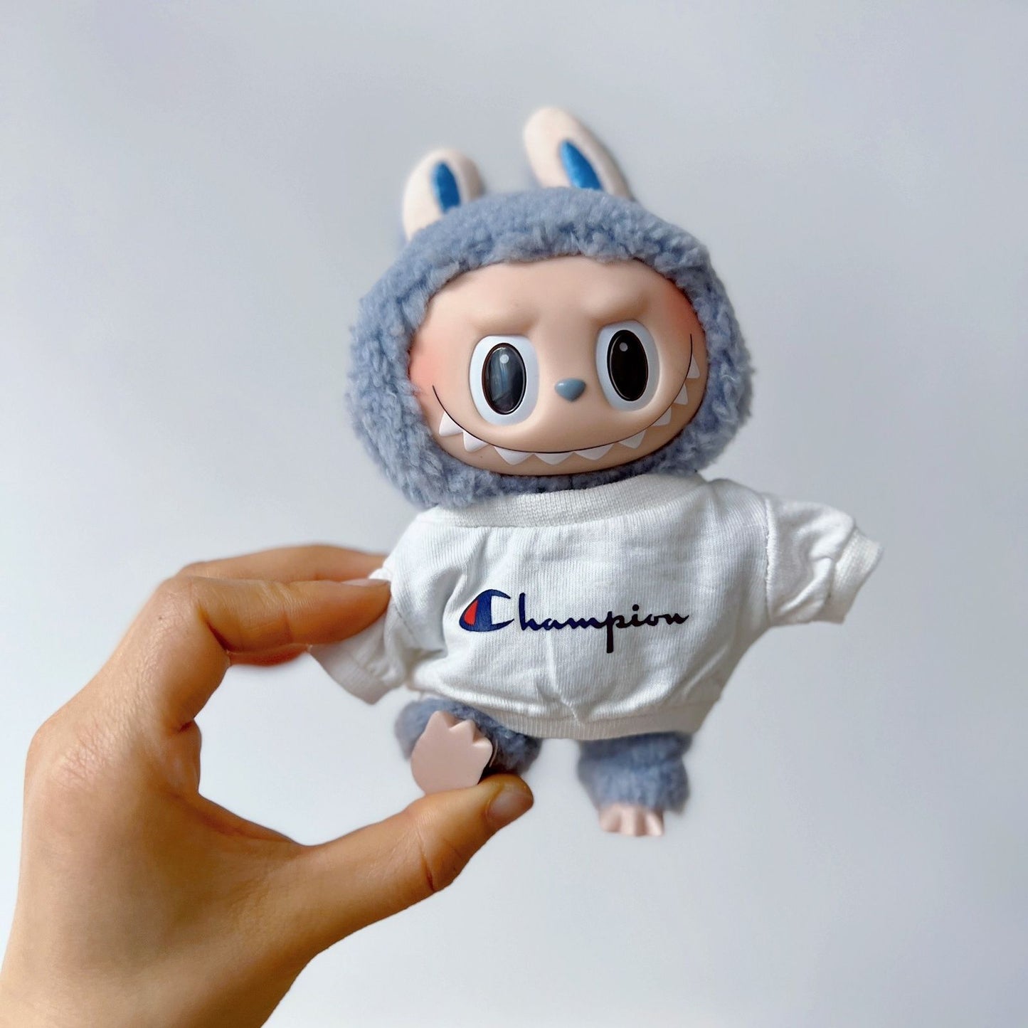 Labubu Doll Outfit - Gray Top & Cuffed Jeans for 10-20cm Vinyl Dolls