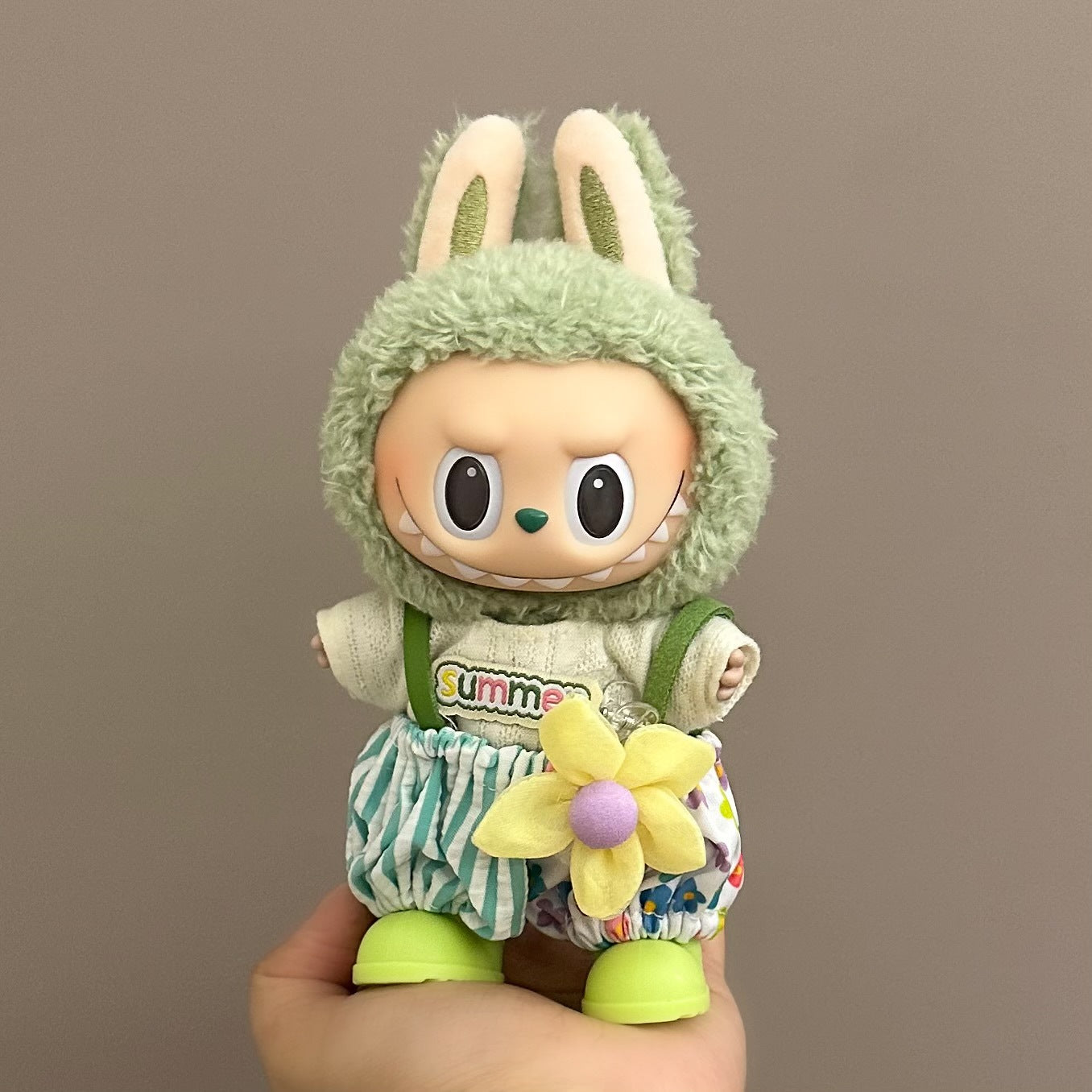 Labubu Iabubu Doll Clothes 17cm Pendant Sitting Party One or Two Generation Plush Doll suit Clothes