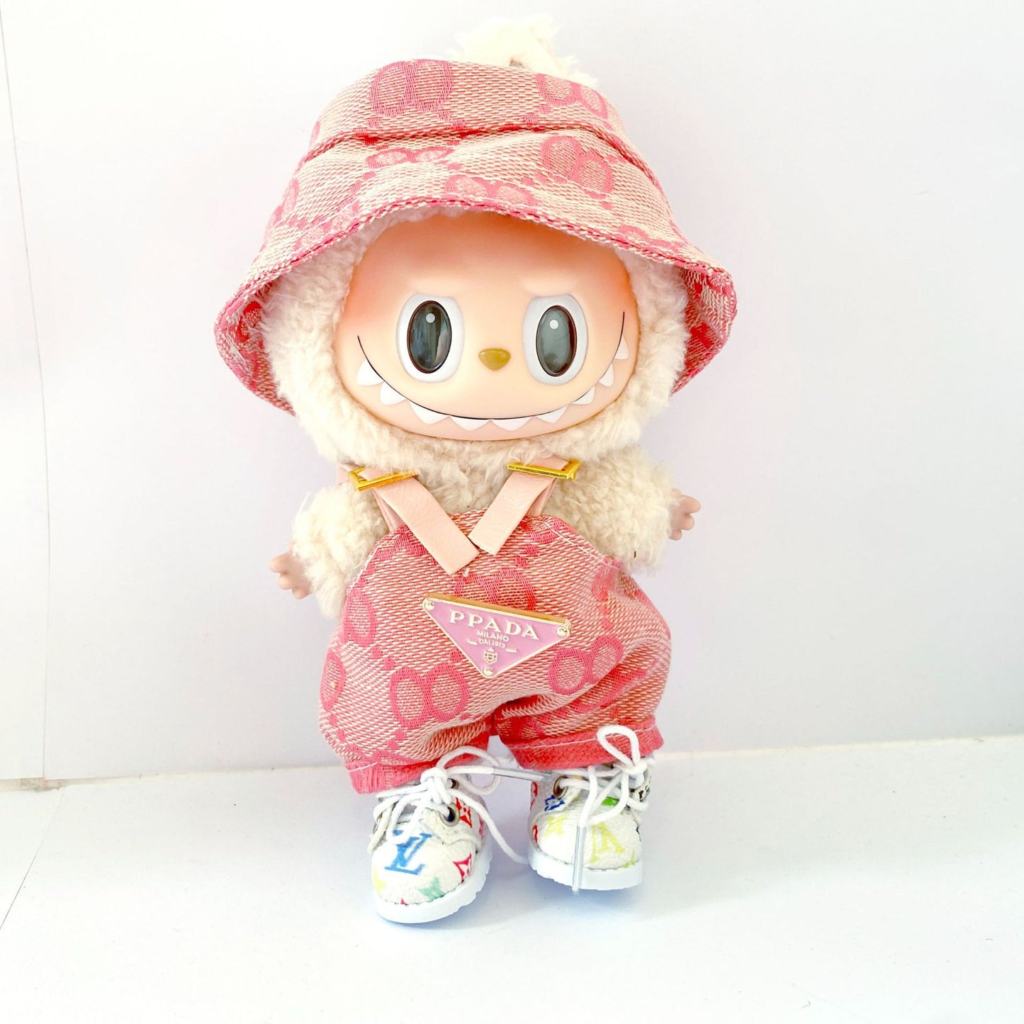 Labubu Doll Outfit - 17cm Party Clothes Set with Skirt, Suspenders & Accessories
