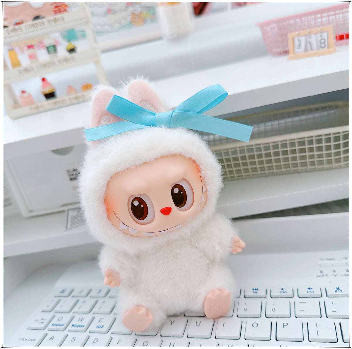 Labubu Doll Outfit - 17cm Cartoon Style Shoulder Bag for Labubu Vinyl Doll