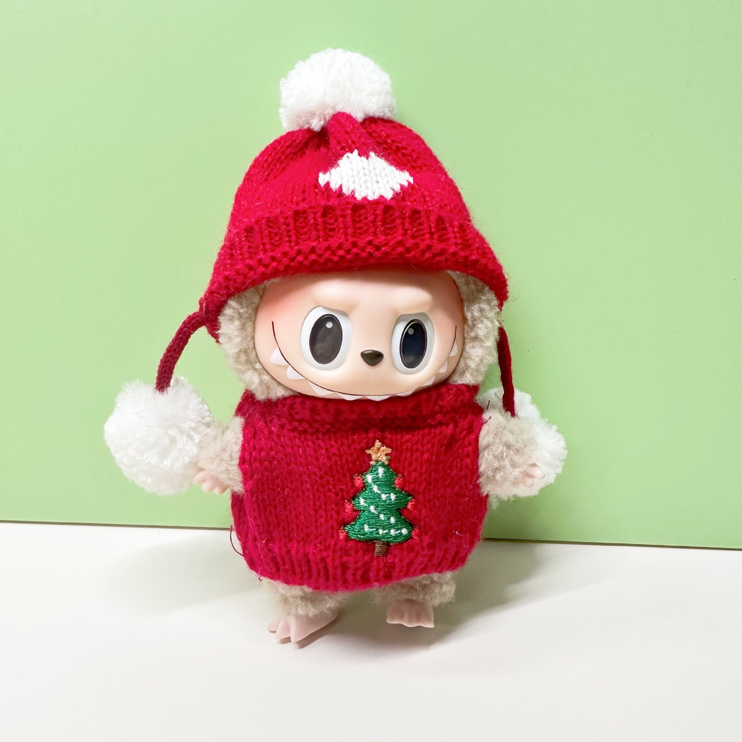 Blind Box pull cloth pendant clothes Christmas suit 15cm macaron labubu pendant doll New Year clothes