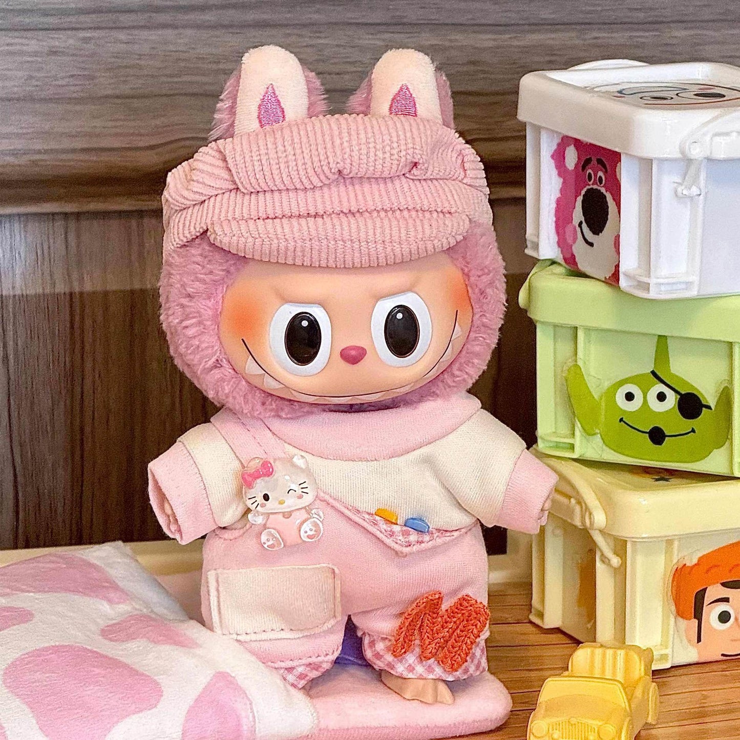 labubu Sitting Party Doll Costumes One or Two Generation Blind Box Labubu Doll Costumes Plush Vinyl Face