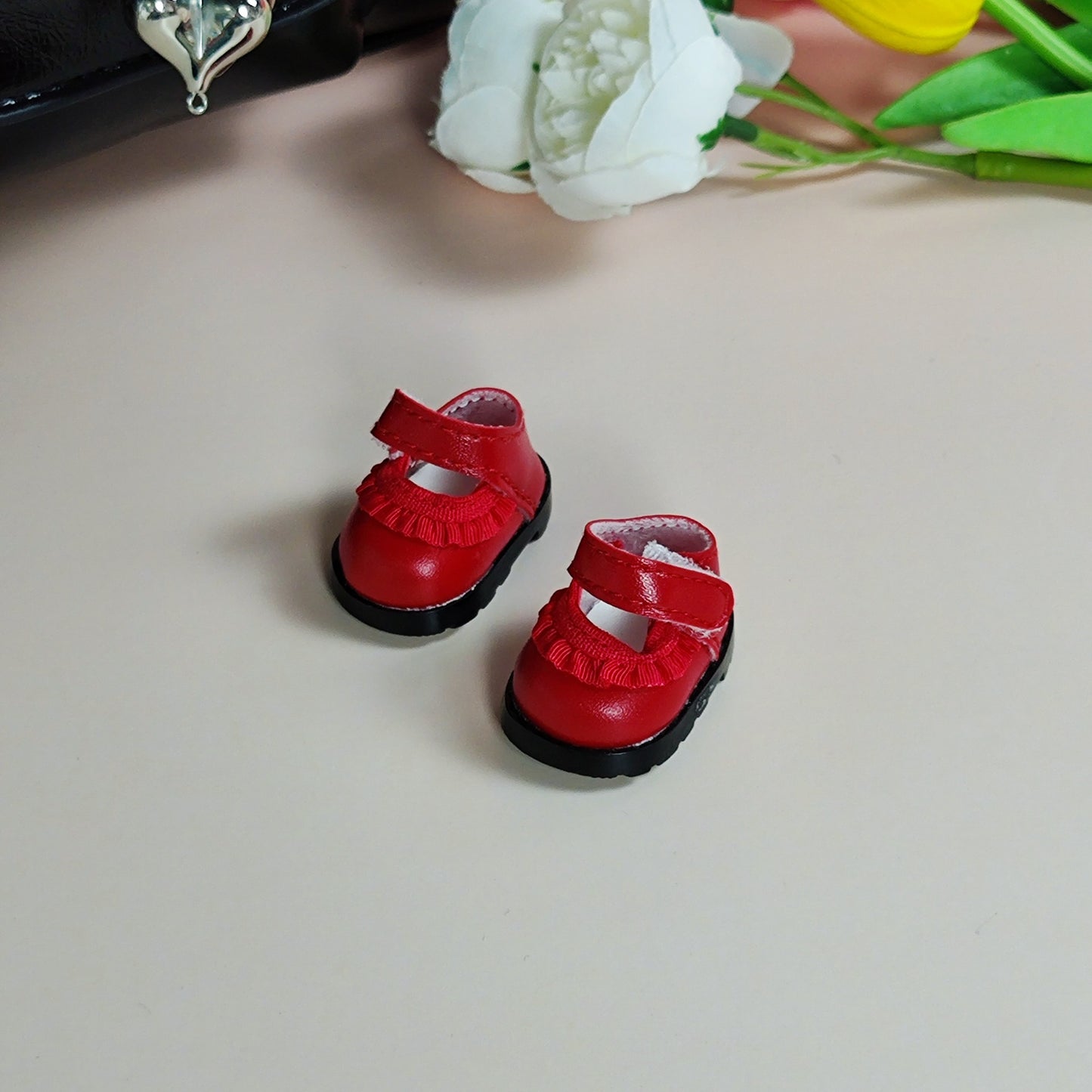 Labubu Doll Clothes Set - Crown, Shawl & Shoes for 1st/2nd Gen