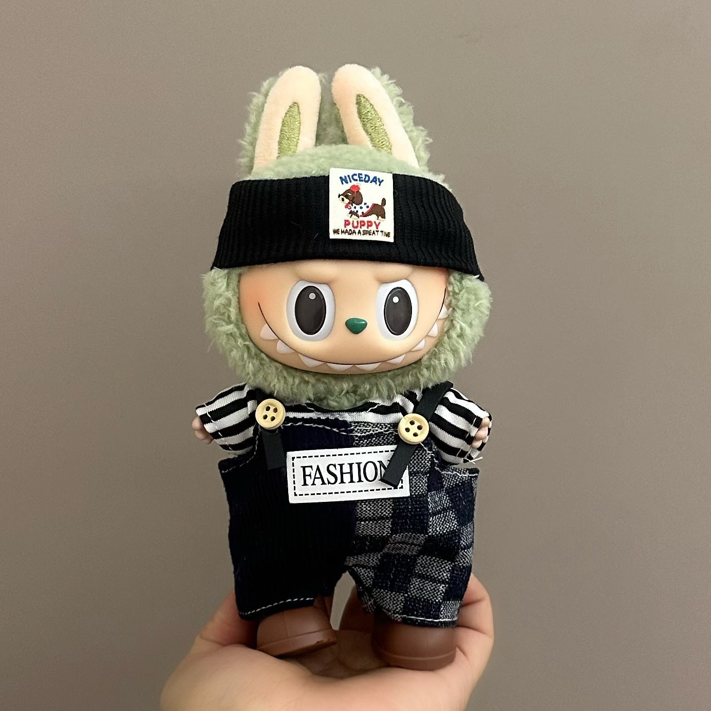 Labubu Iabubu Doll Clothes 17cm Pendant Sitting Party One or Two Generation Plush Doll suit Clothes