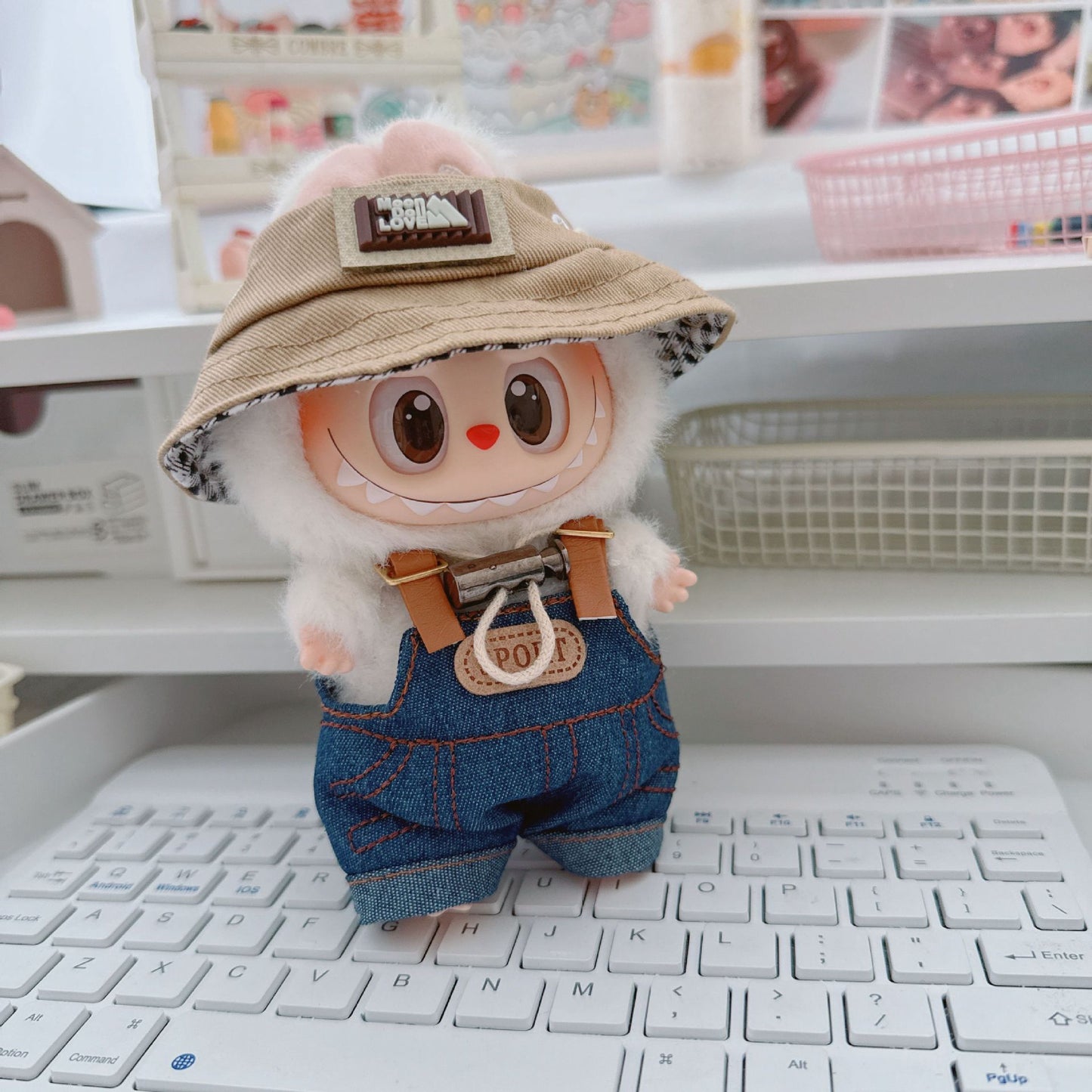 Labubu Doll Outfit - Stylish Denim Overalls & Checkered Bucket Hat for 17cm & 10cm Labubu