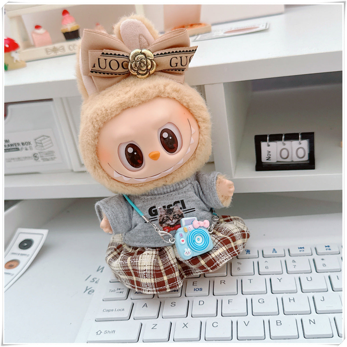 Labubu Doll Outfit - Plaid Skirt & Accessories for 10cm & 17cm Dolls