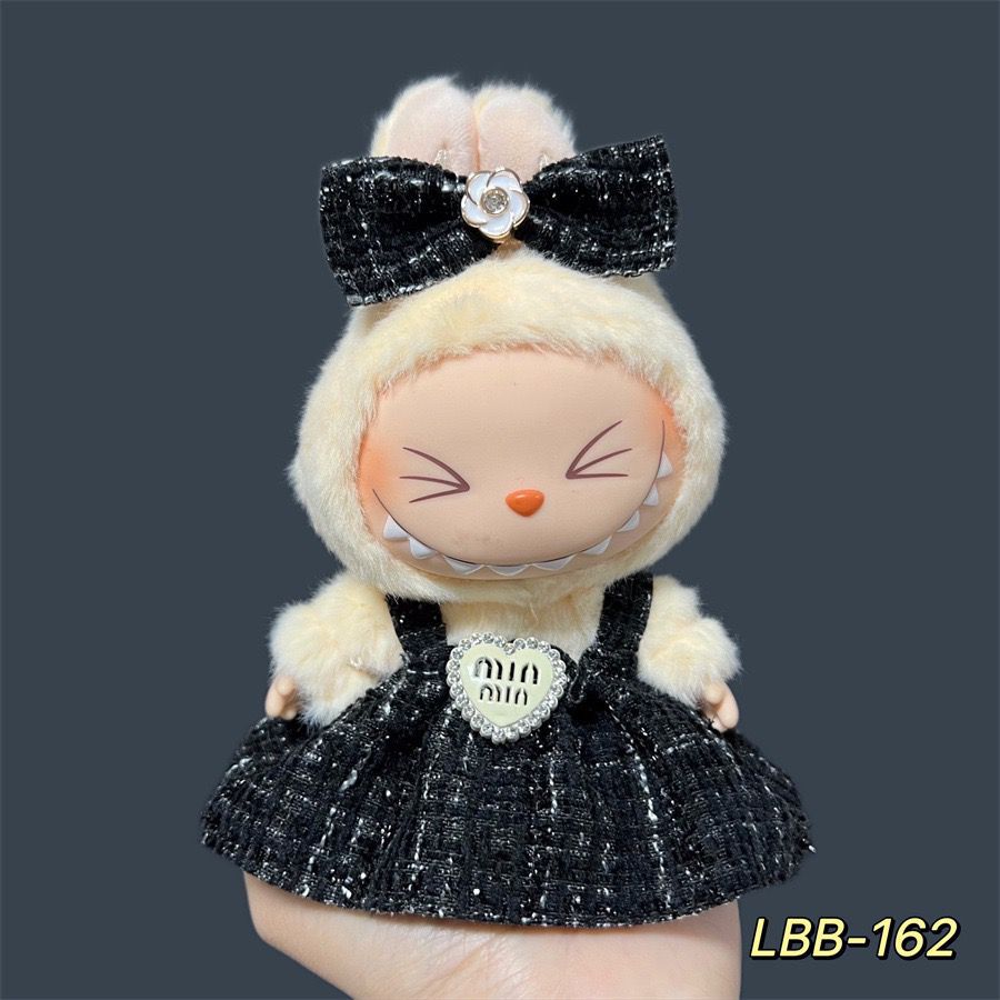 17cm Labubu Pendant Wearing Baby Clothes high quality Labubu Blind Box Pendant Doll Clothes Decorative suit