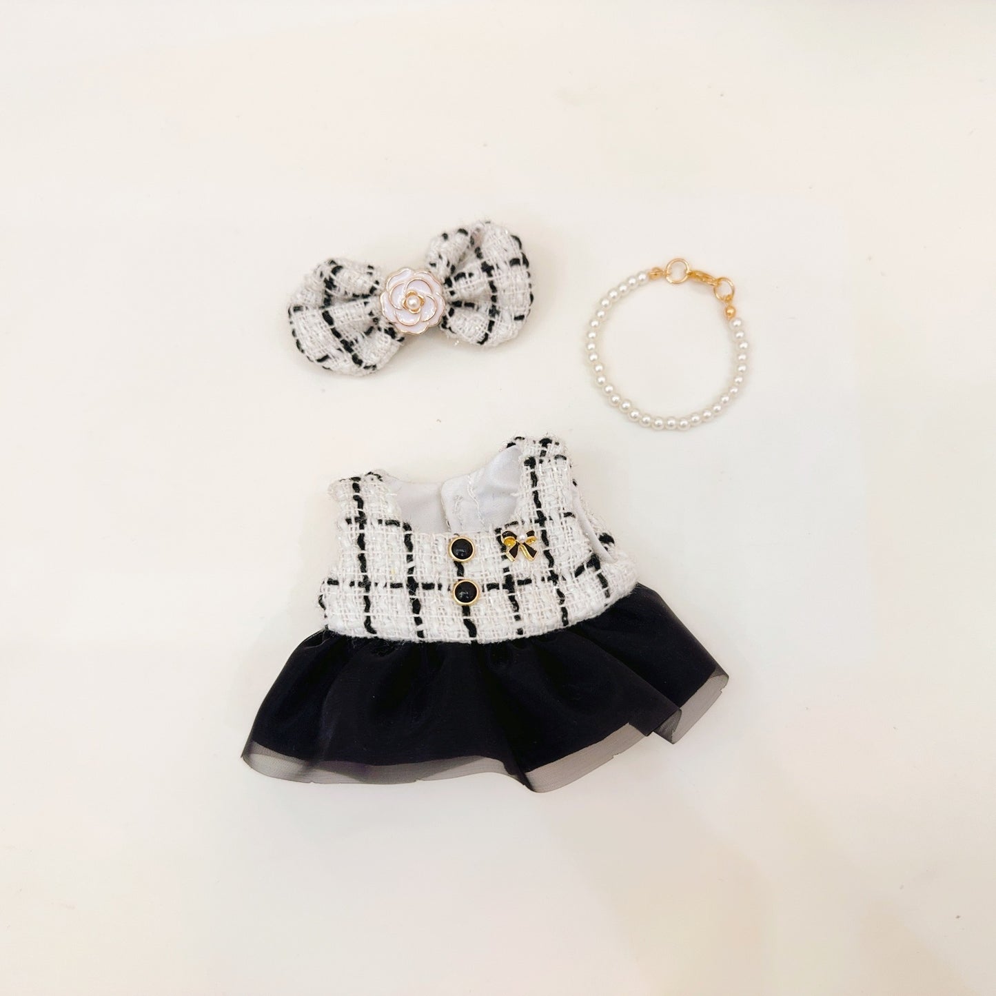 Labubu Doll Outfit Set with Straw Hat & Accessories for 15-17cm Dolls