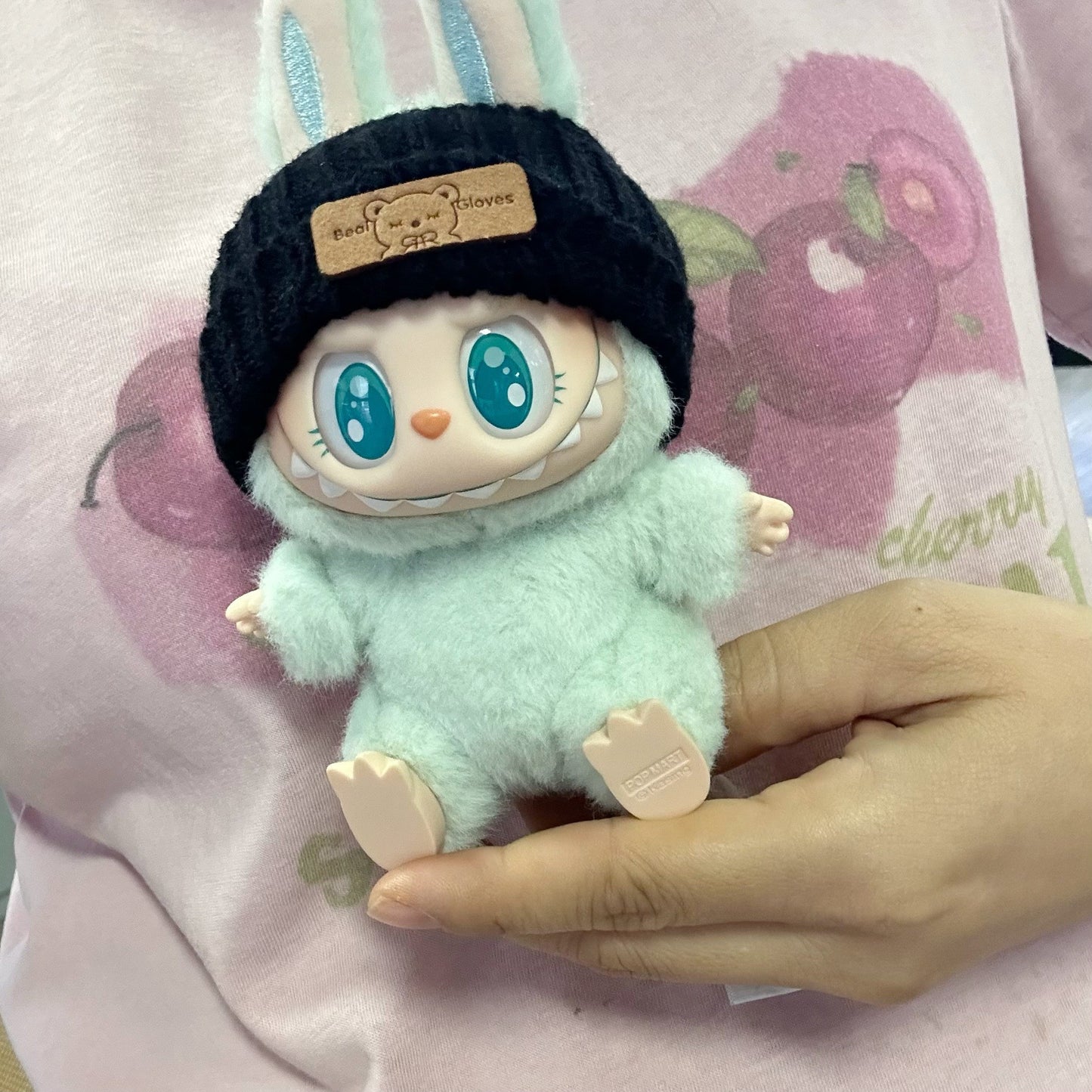 Labubu Doll Outfit Set - Knitted Hat & Sweater for 1st & 2nd Gen