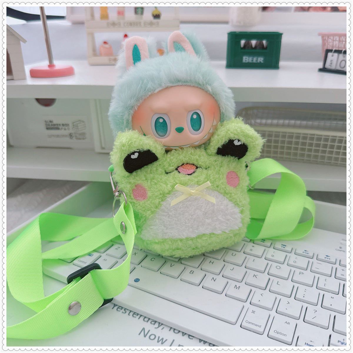Labubu Doll Outfit - 17cm Cartoon Style Shoulder Bag for Labubu Vinyl Doll