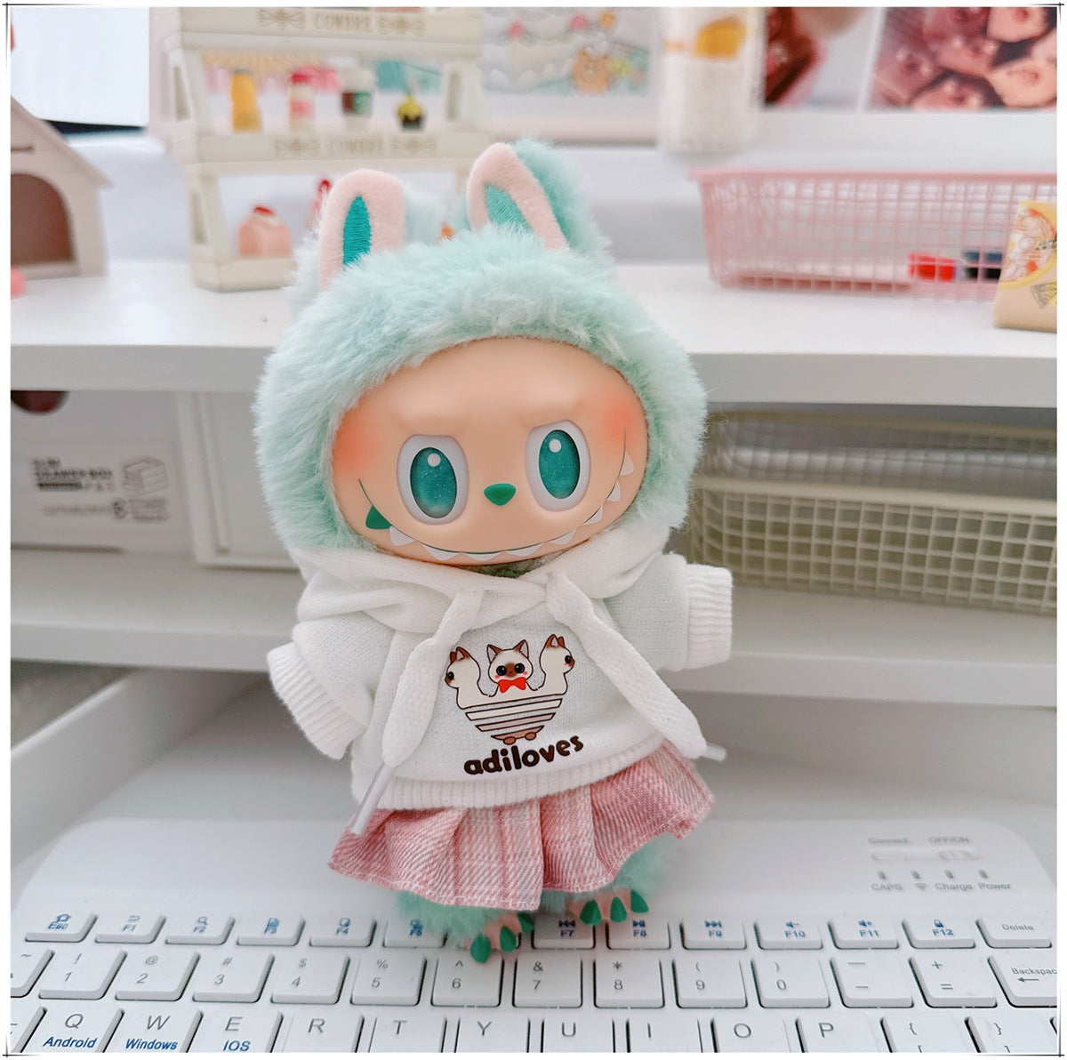 Labubu Doll Clothes - Trendy Hooded Sweatshirt & Pants for 10cm & 17cm Dolls