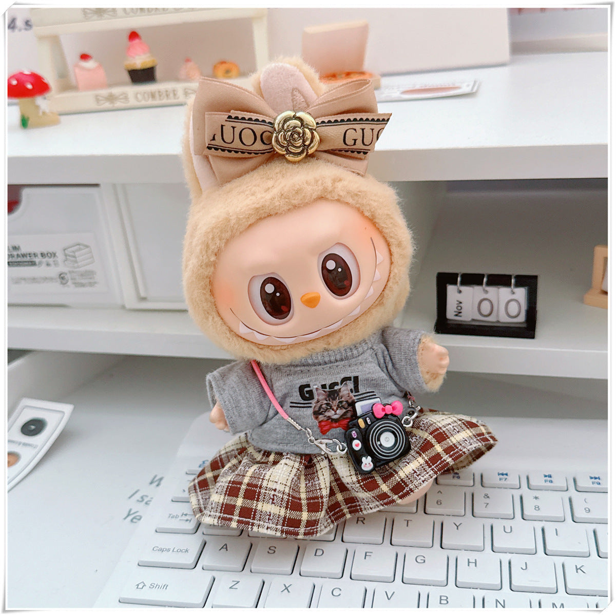 Labubu Doll Outfit - Plaid Skirt & Accessories for 10cm & 17cm Dolls
