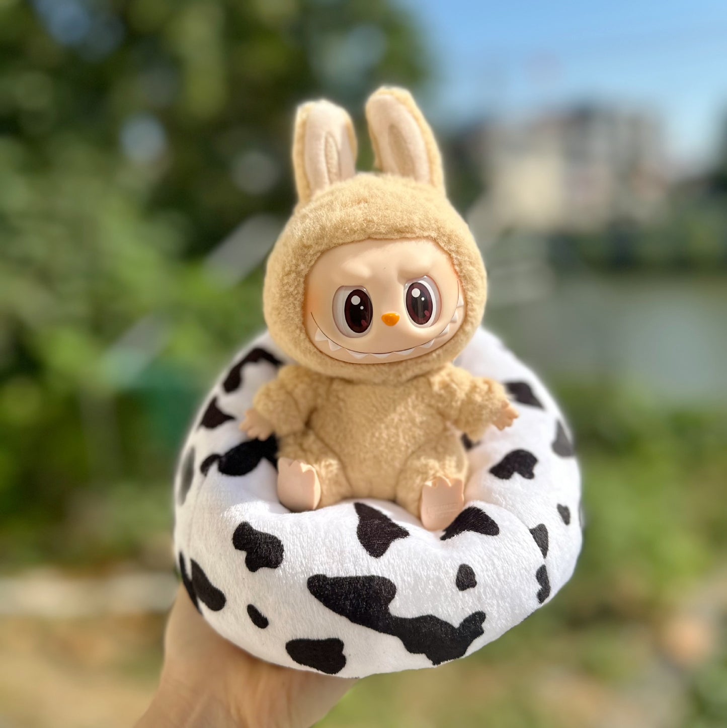 Blind Box Labu Doll Sleeping Bed Lazy Doll Sofa 17CM Doll Bean Bag Lying Chair Car