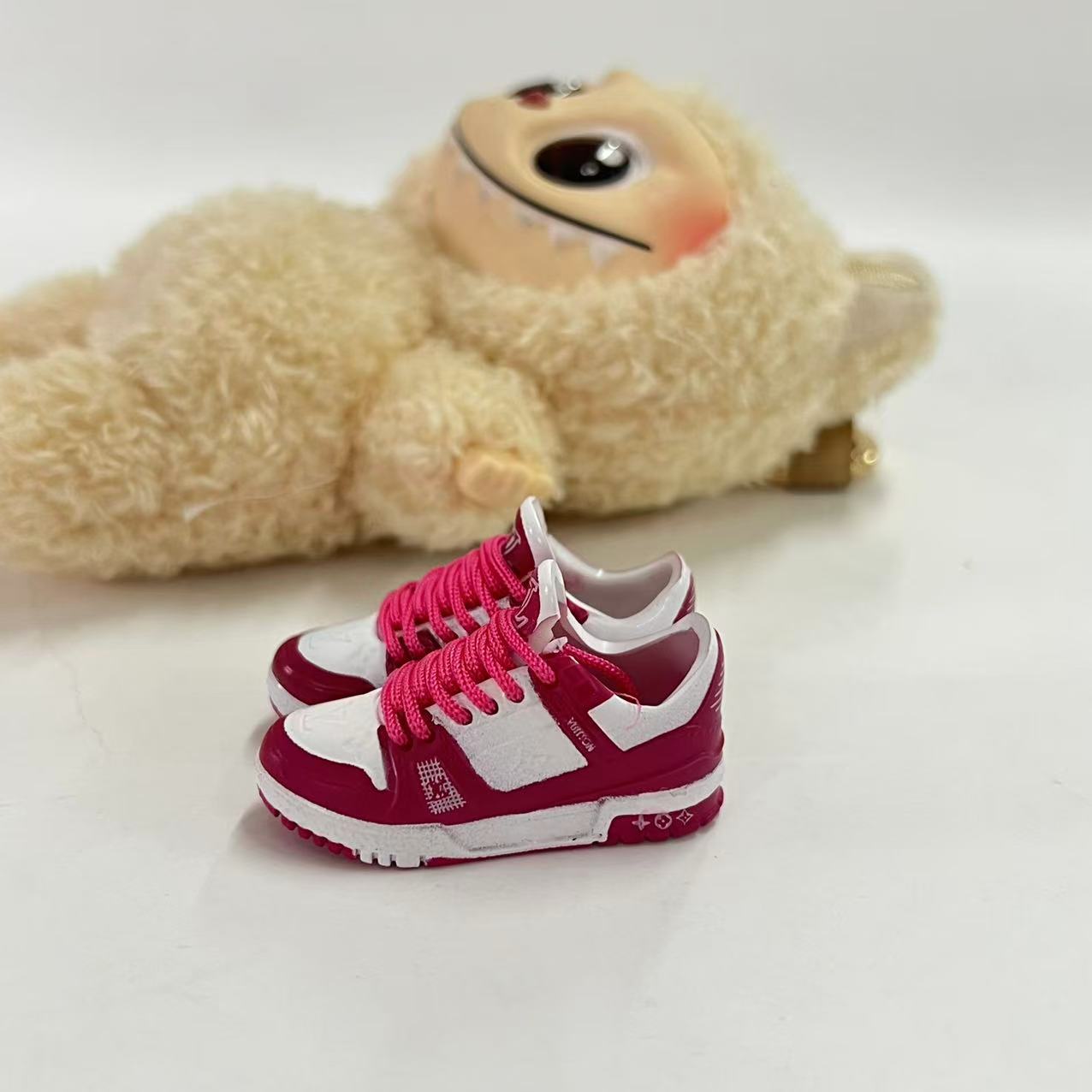 Labubu Plush Doll Clothes 17cm Plush Vinyl Doll Bag Hanging Replacement Shoe Model Pendant Blind Box