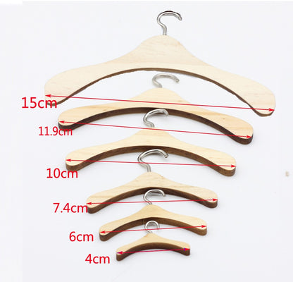Labubu Doll Clothes Hanger - Solid Wood for 4cm to 15cm Dolls