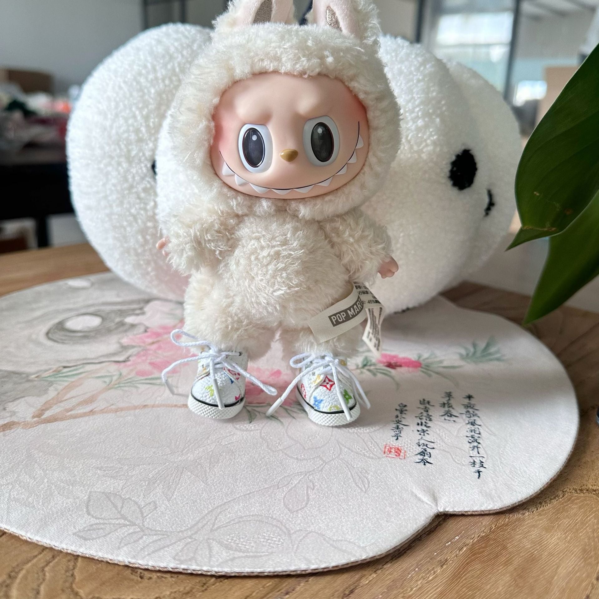 Shoes Only] 17CM Labubu Doll Shoes Pendant LABUBU Accessories Big Brand Printing Lace-up sneaker Tide
