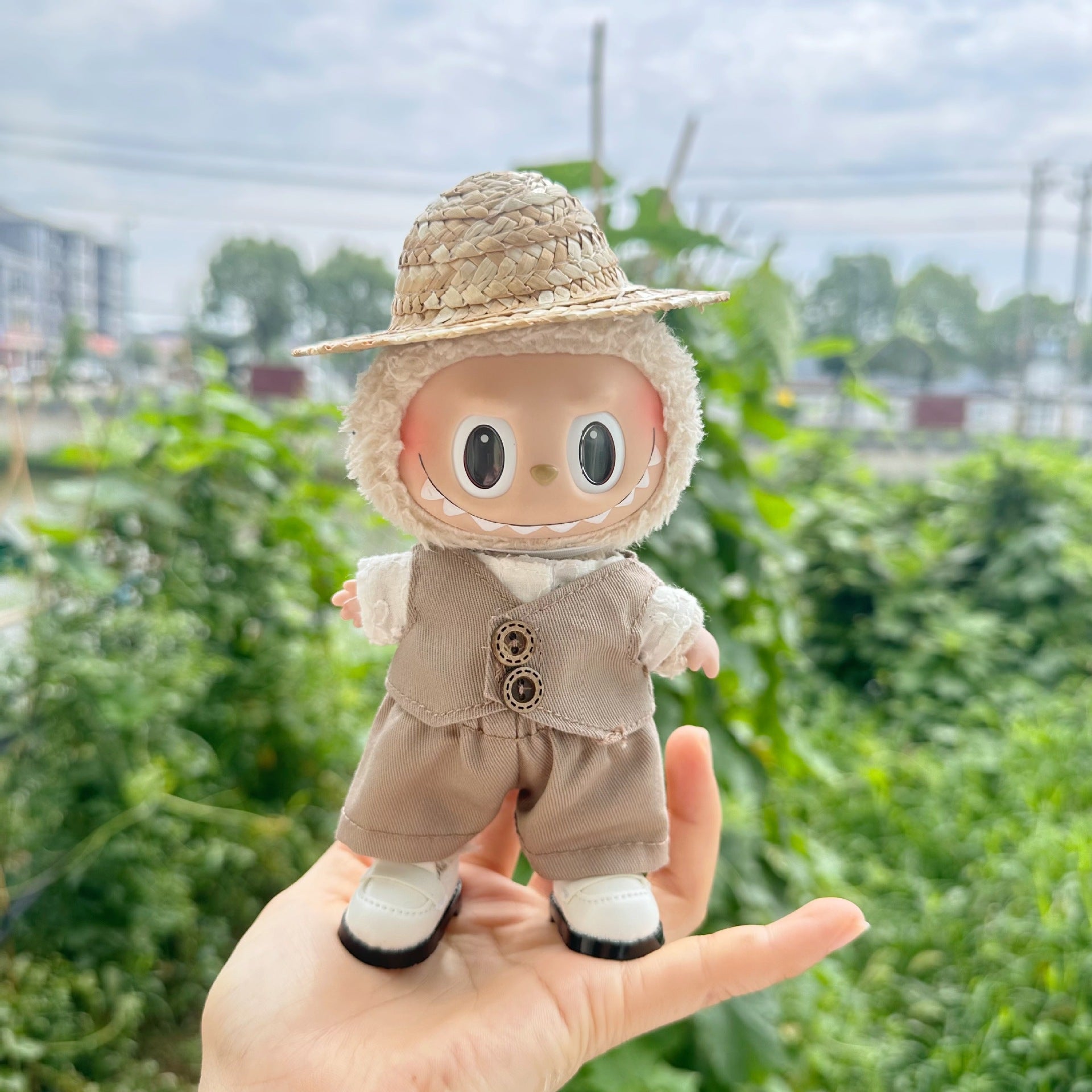 Only clothes] 17CM blind box pull cloth for pendant LABUBU doll clothes pastoral leisure suit special clothes