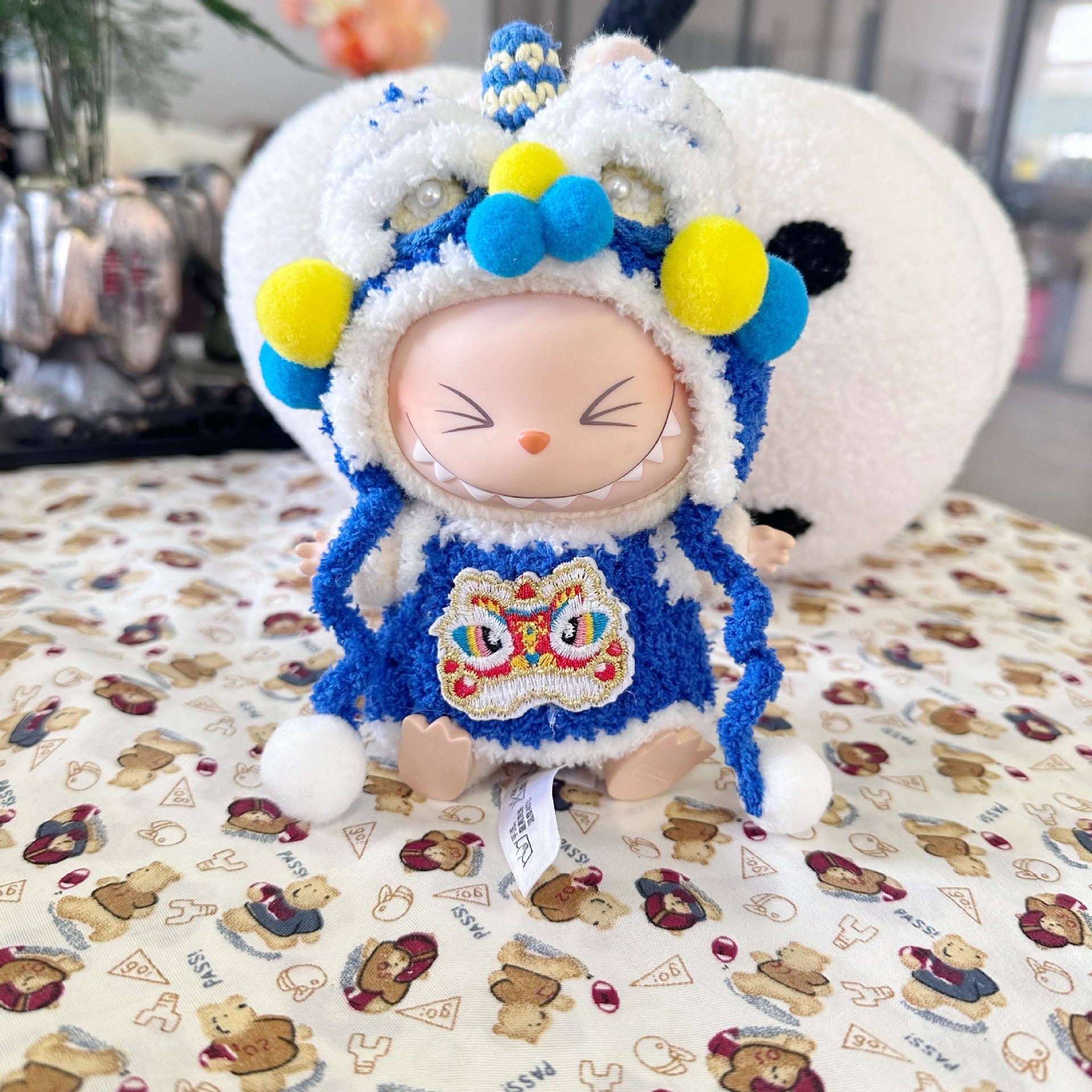 Only Clothes] Labubu New Year Clothes One or Two Generation Blind Boxes LABUBU Make Lion Dance Clothes for the New Year