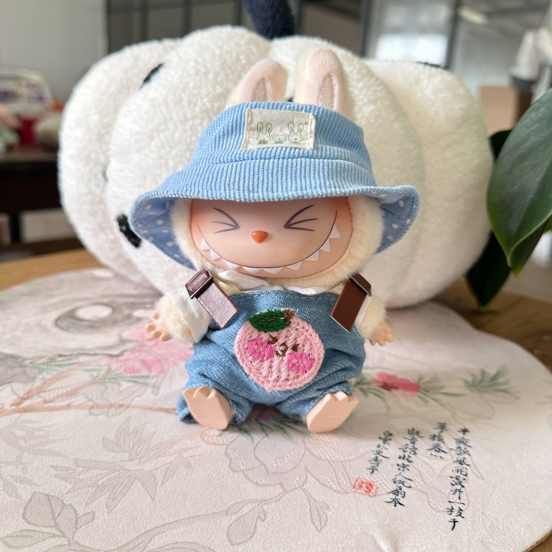 Only clothes] the first and second generation of Labubu doll clothes pull cloth sit party series baby clothes fruit suit