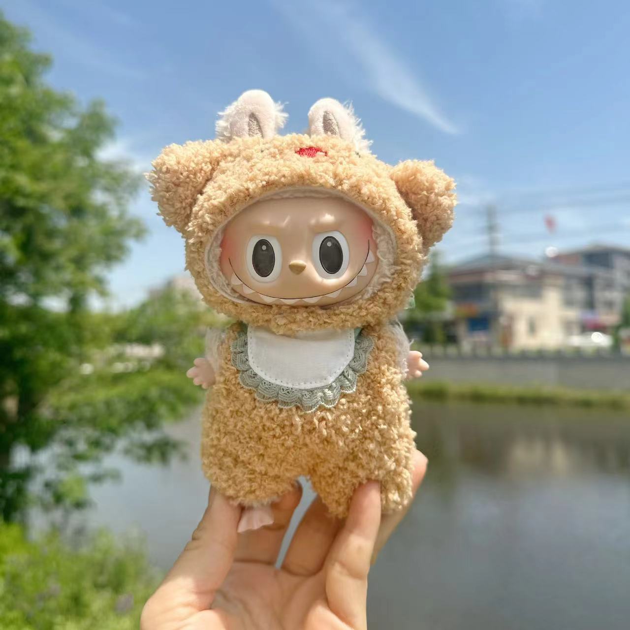Only clothes] 17CM cloth cloth clothes key chain LABUBU big ear dog powder pig elk suit pendant in stock