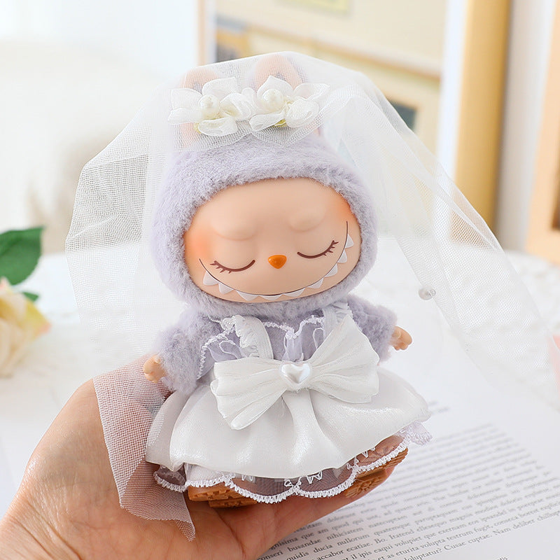 The first and second generation key chain Labubu clothes pendant pull cloth for wedding dress suit wedding suit hat shoes
