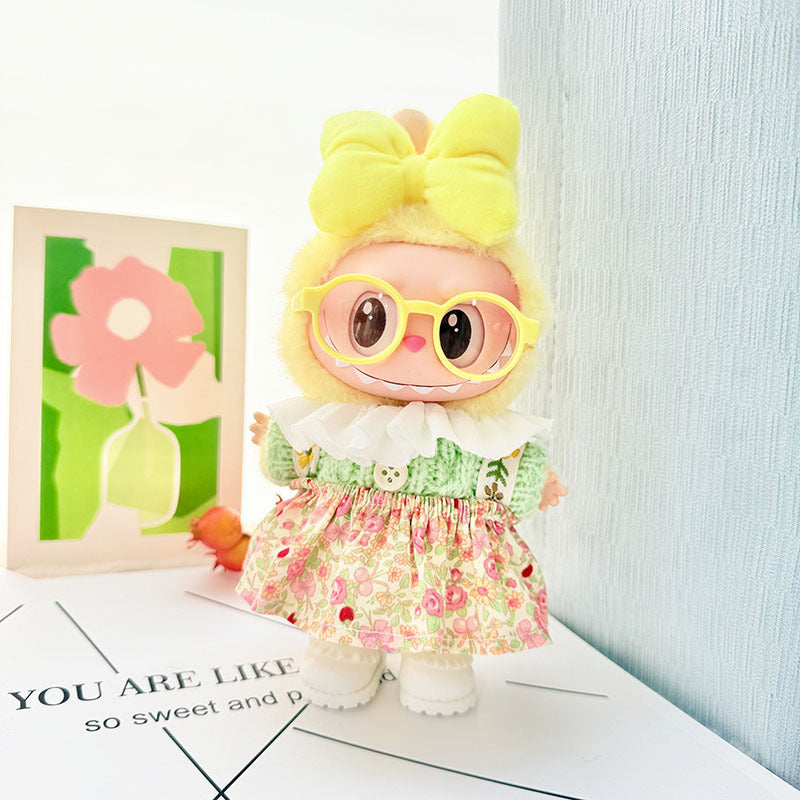 Only clothes for sale] first and second generation key chain Labubu clothes pendant cloth doll chocolate academy style