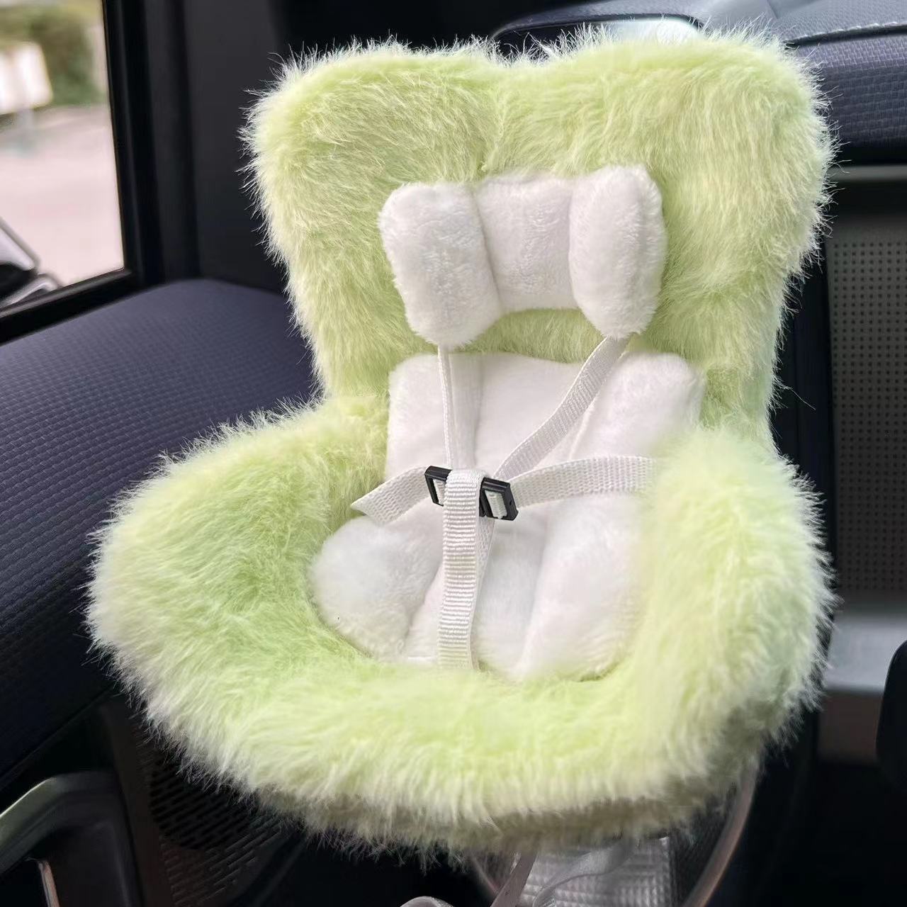 Suitable for 17cm pull cloth pendant cute car safety seat car air outlet decoration car accessories pendulum