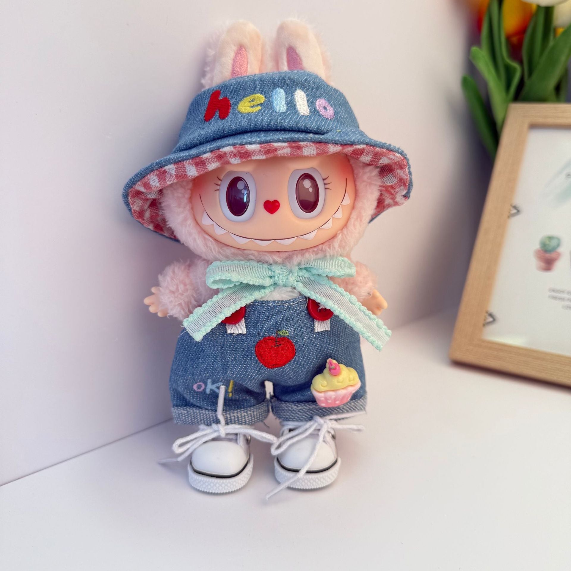 Only clothes one or two generations of Labubu clothes pendant labubu sit party doll clothes cloud velvet lucky cat cute