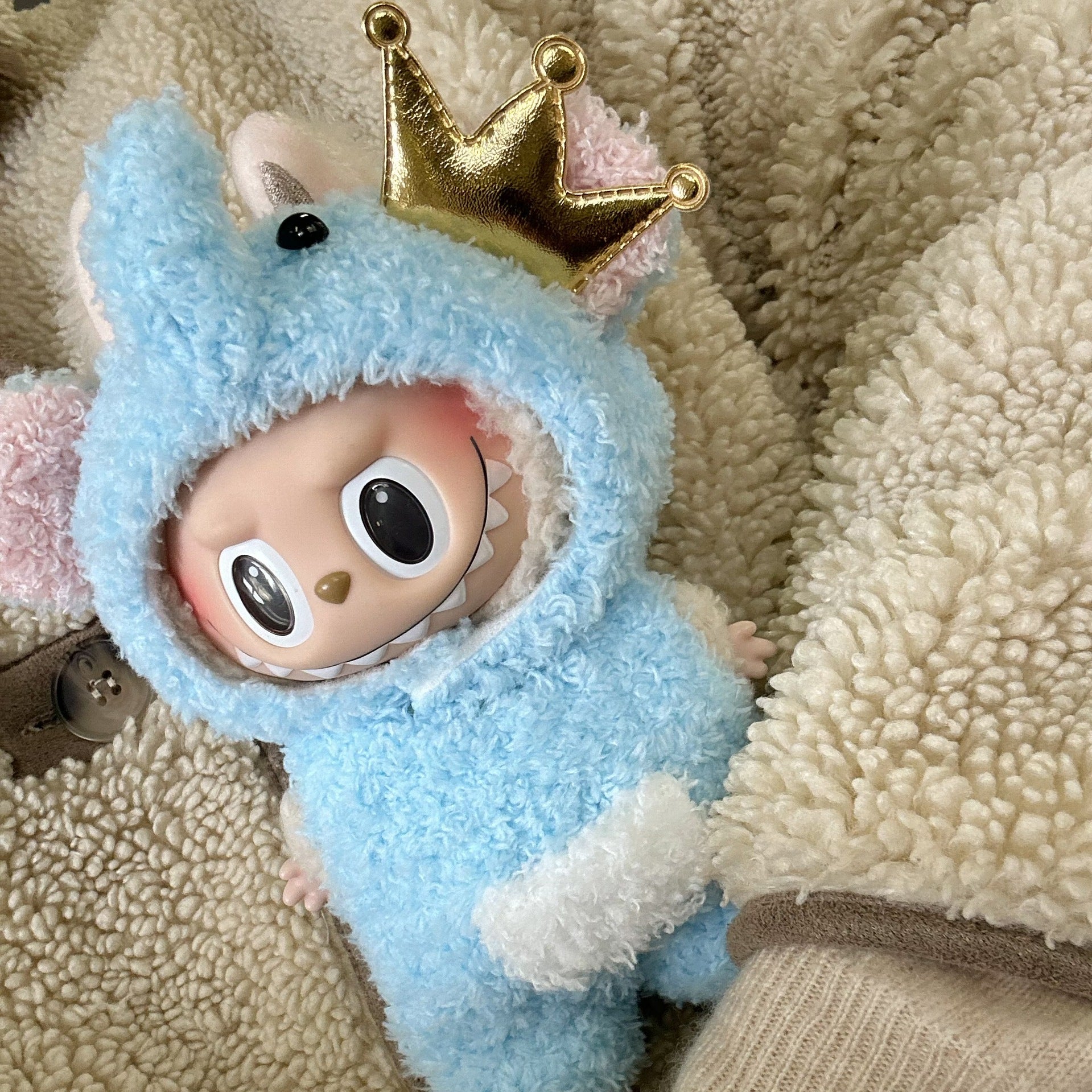 Only clothes] 15CM blind box macaron Labubu clothes Labubu cloud velvet series powder pig elk