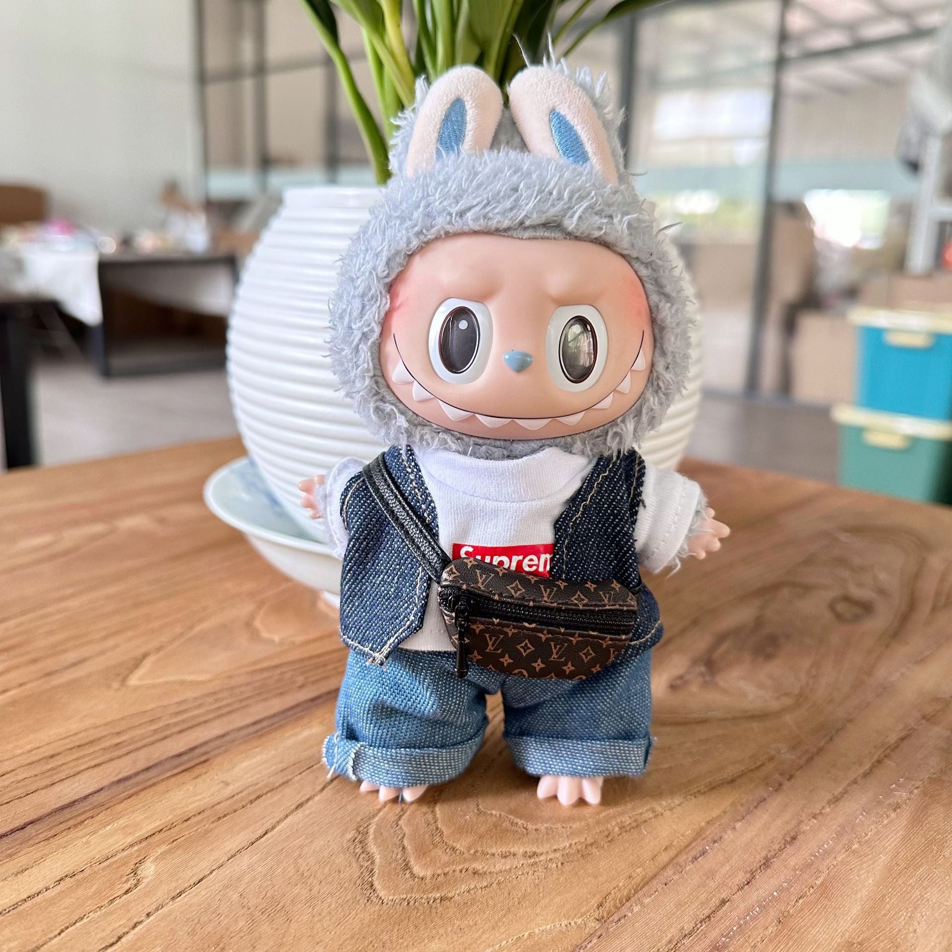 Clothes Only] First/Second Generation LAUBUB Doll Clothes LAUBUB Sit Party Doll Clothes Supreme suit Tide