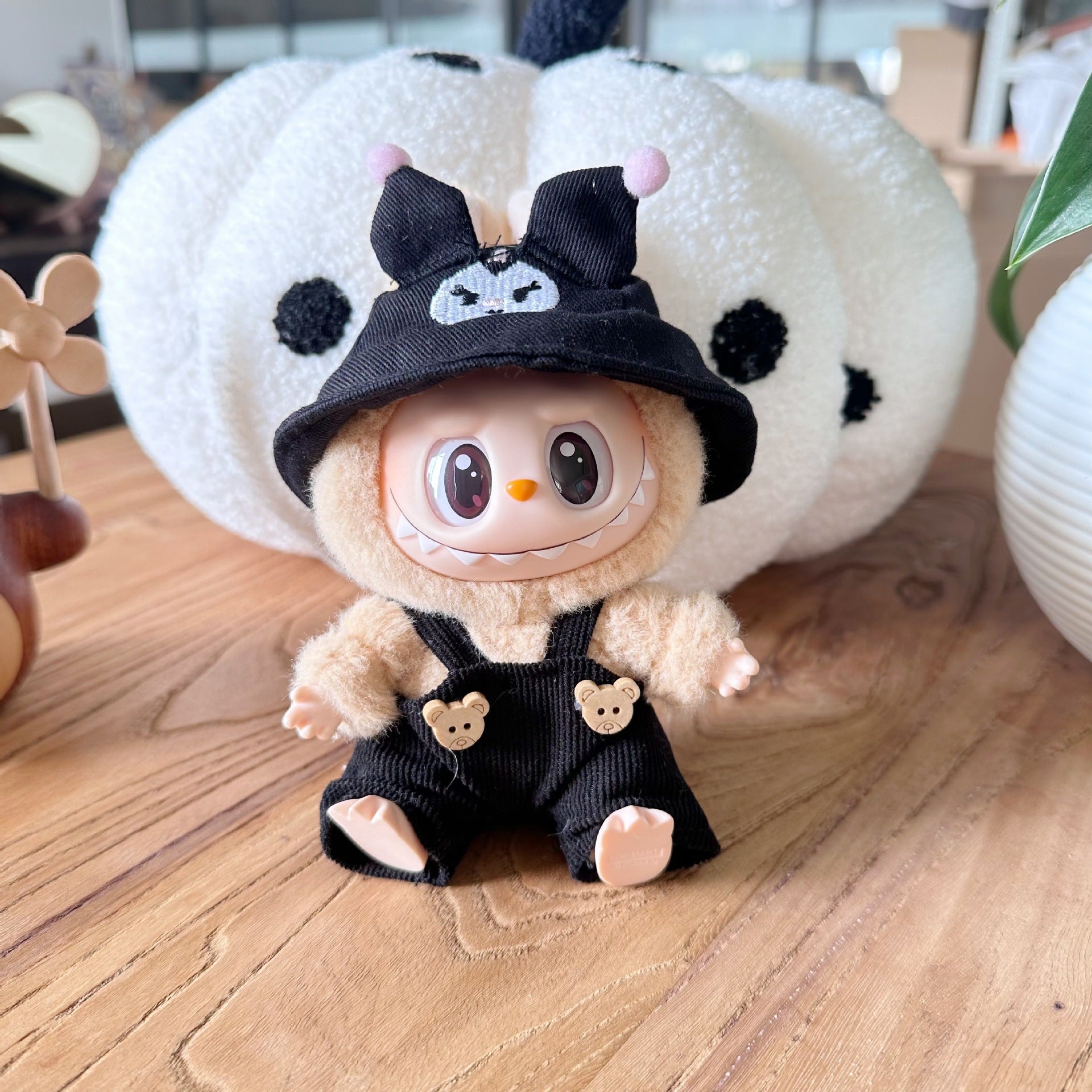 Only clothes] second generation blind box labubu doll clothes pull cloth sit party doll for small suspenders