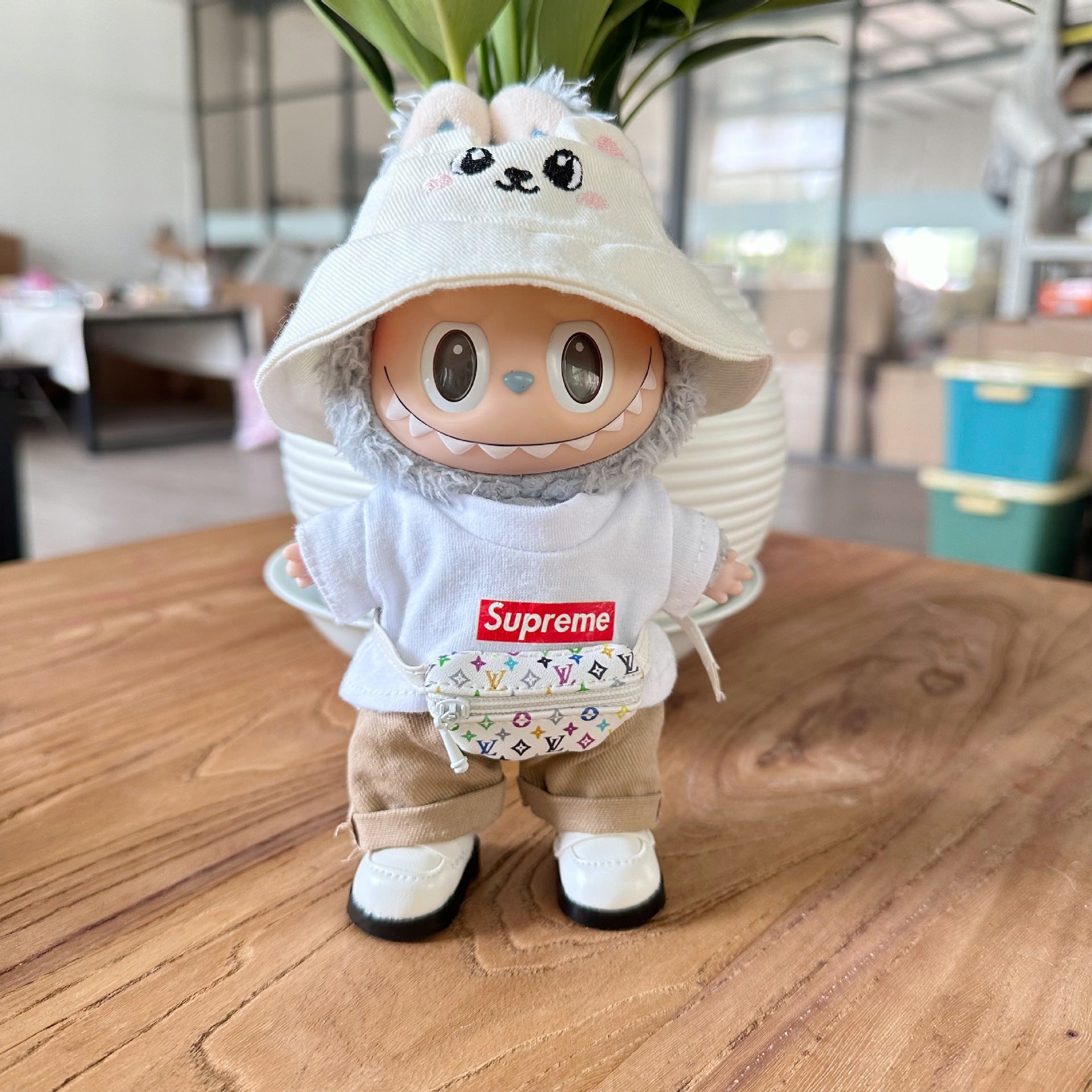 Clothes Only] First/Second Generation LAUBUB Doll Clothes LAUBUB Sit Party Doll Clothes Supreme suit Tide