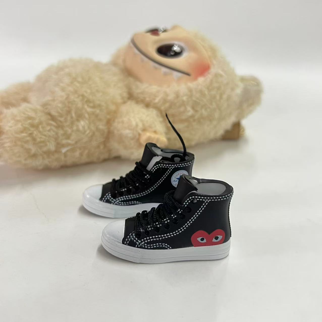 Labubu Plush Doll Clothes 17cm Plush Vinyl Doll Bag Hanging Replacement Shoe Model Pendant Blind Box