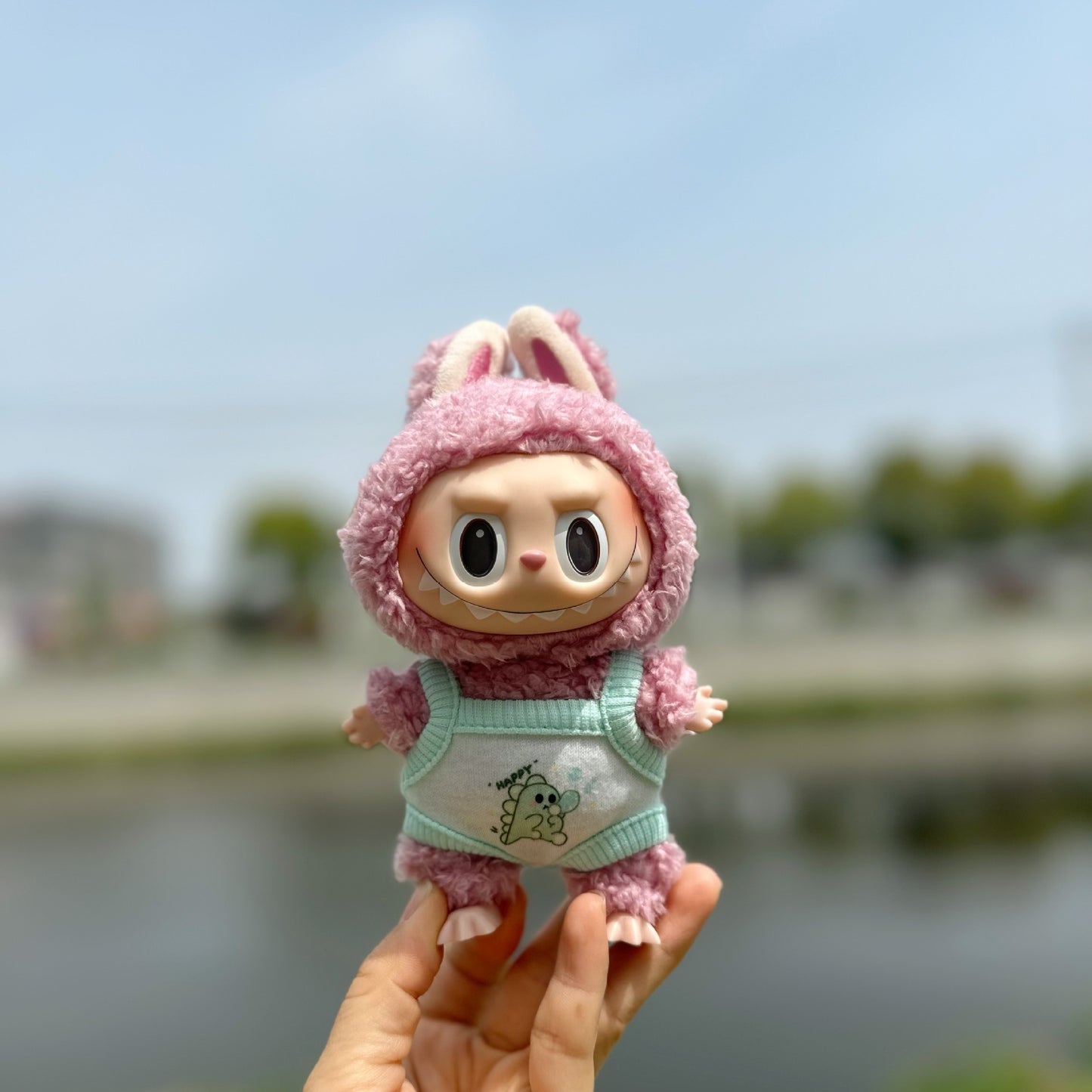 Clothes Only] Vinyl Rab Clothes 17CM Blind Box LABUBU Accessories for Piggy Shirt Bib Hat
