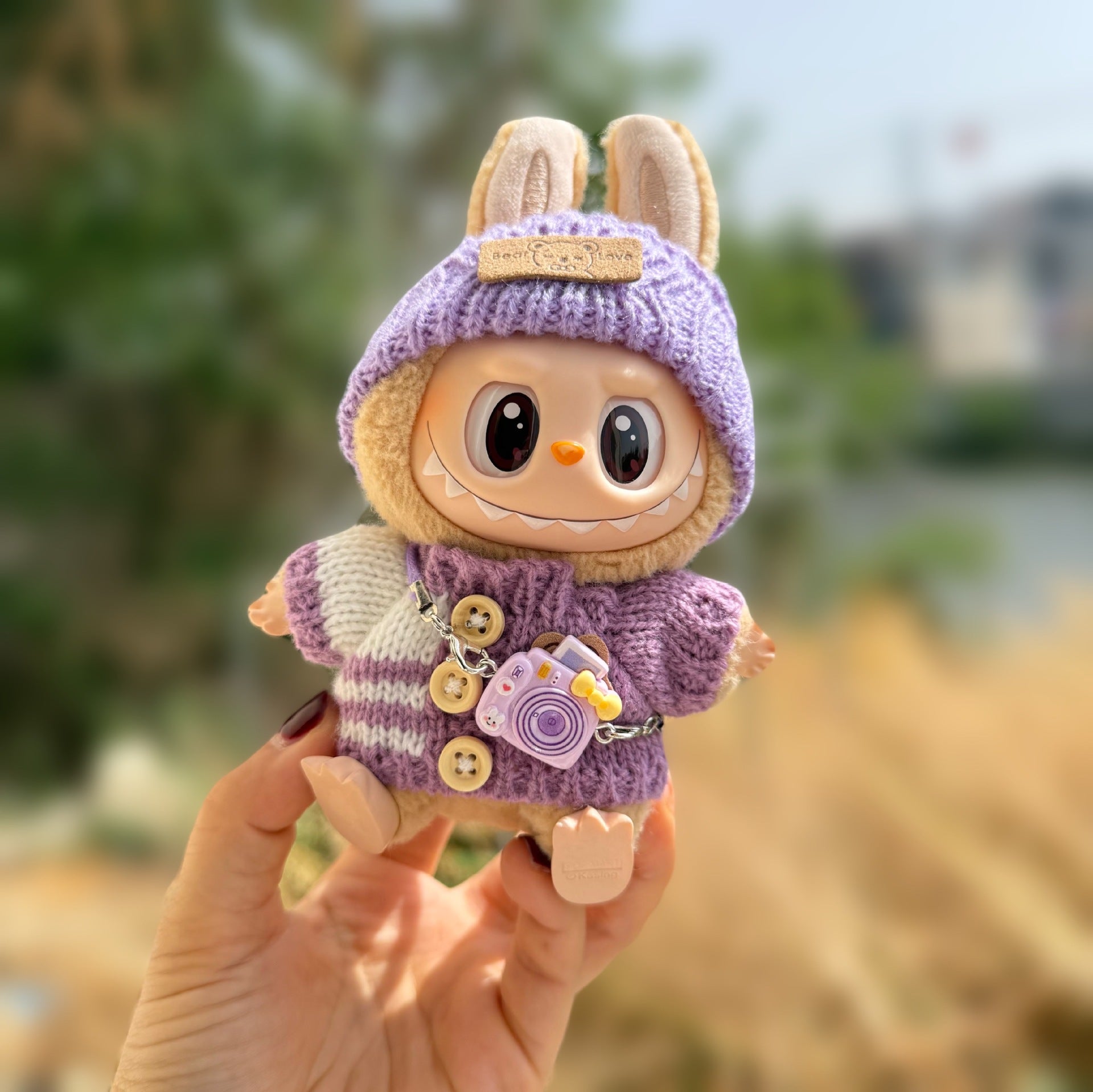 The first and second generation of blind box cloth clothes sweater hat backpack DIY with LABUBU sit party doll clothes
