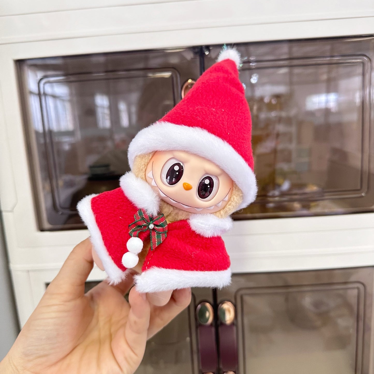 Only clothes] the first and second generation blind box labubu doll Christmas clothes LABUBU for the new year clothes hat