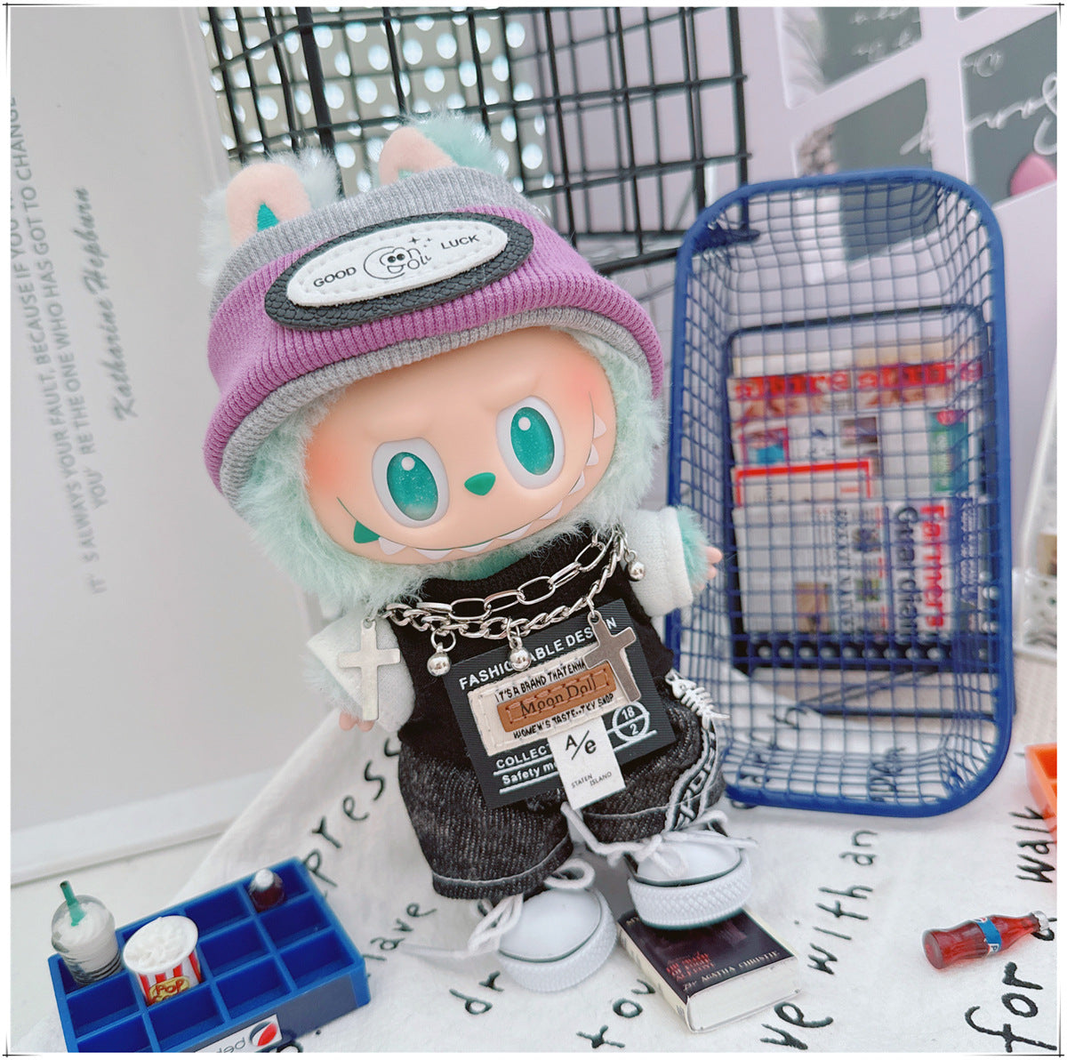 Labubu 17cm Doll Trendy Smoke Purple T-Shirt & Shorts Outfit