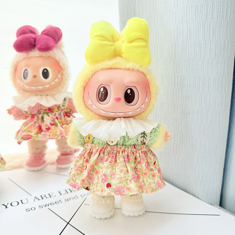 Only clothes for sale] first and second generation key chain Labubu clothes pendant cloth doll chocolate academy style
