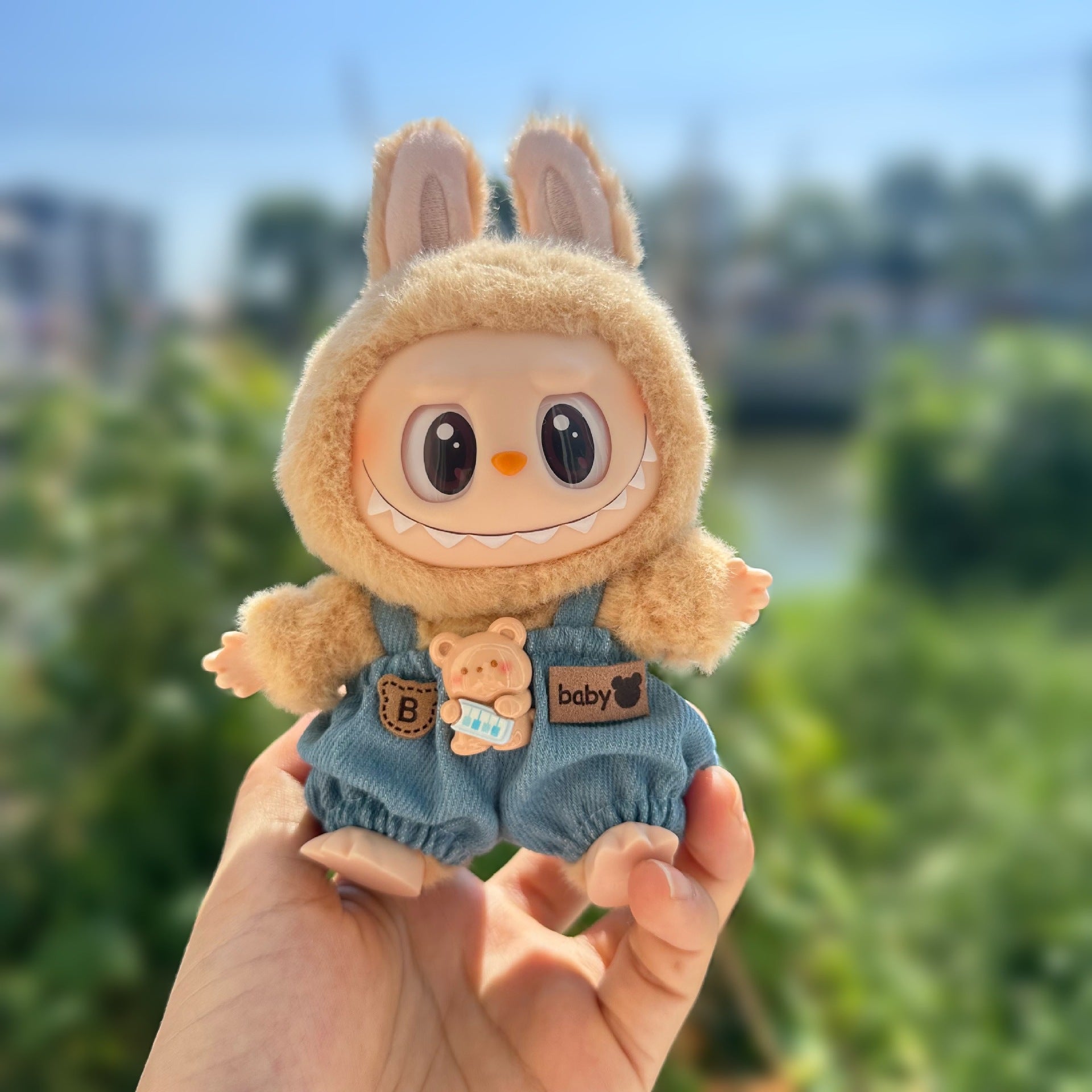 Only clothes] second-generation labubu clothes pendant LABUBU sit party doll biscuit music bear suspenders