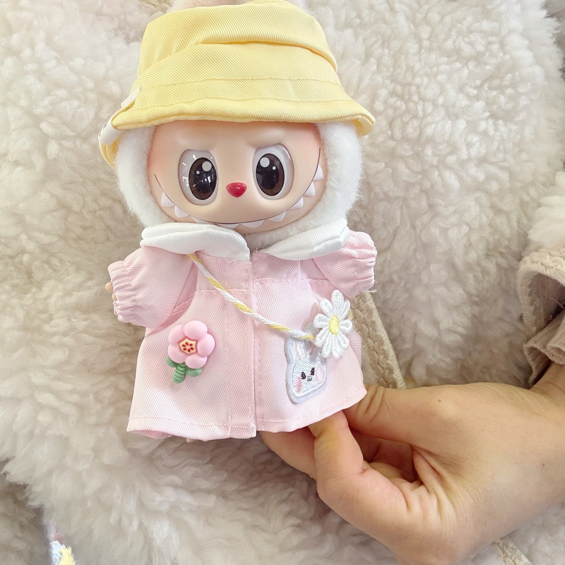 The first and second generation of blind box Rab cloth for the first and second generation of LABUBU for boys and girls school uniforms suit shoes