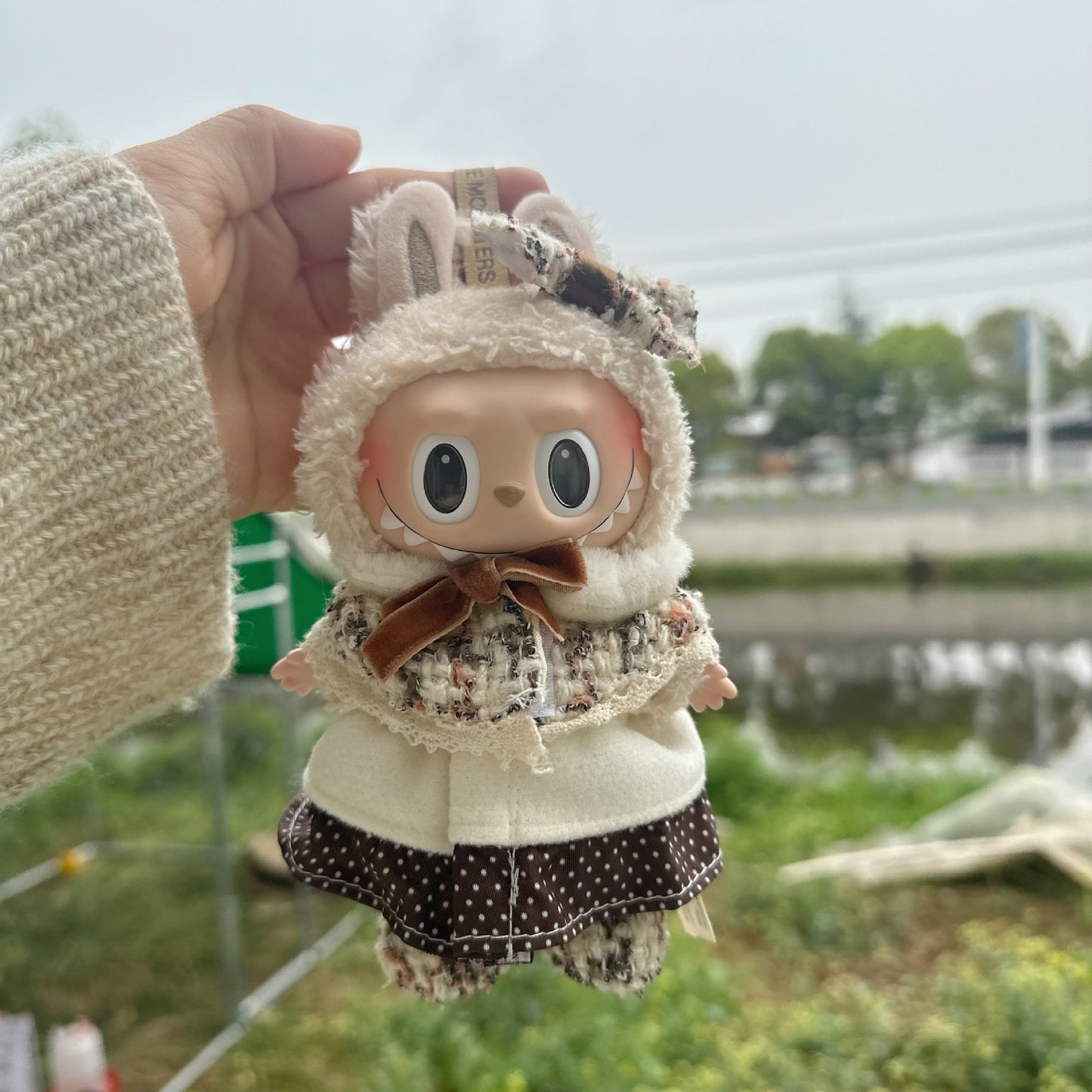 Only clothes] LABUBU doll 17CM key chain cloth cloth clothes Bailey suit pendant doll clothes full