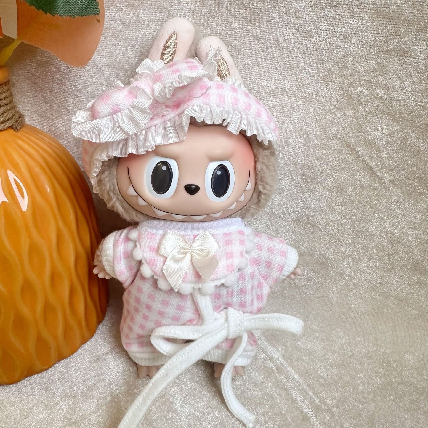 Clothes only] 15cm blind box pull cloth clothes Blue pink plaid pajamas three-piece Labubu dress-up new women's