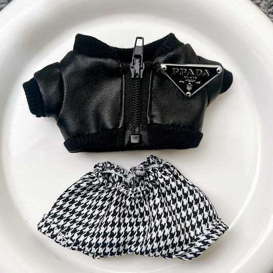 First and Second Generation Labubu Vinyl Doll Blind Box Pendant Sitting Party Clothes Trendy Suit Baby Clothes