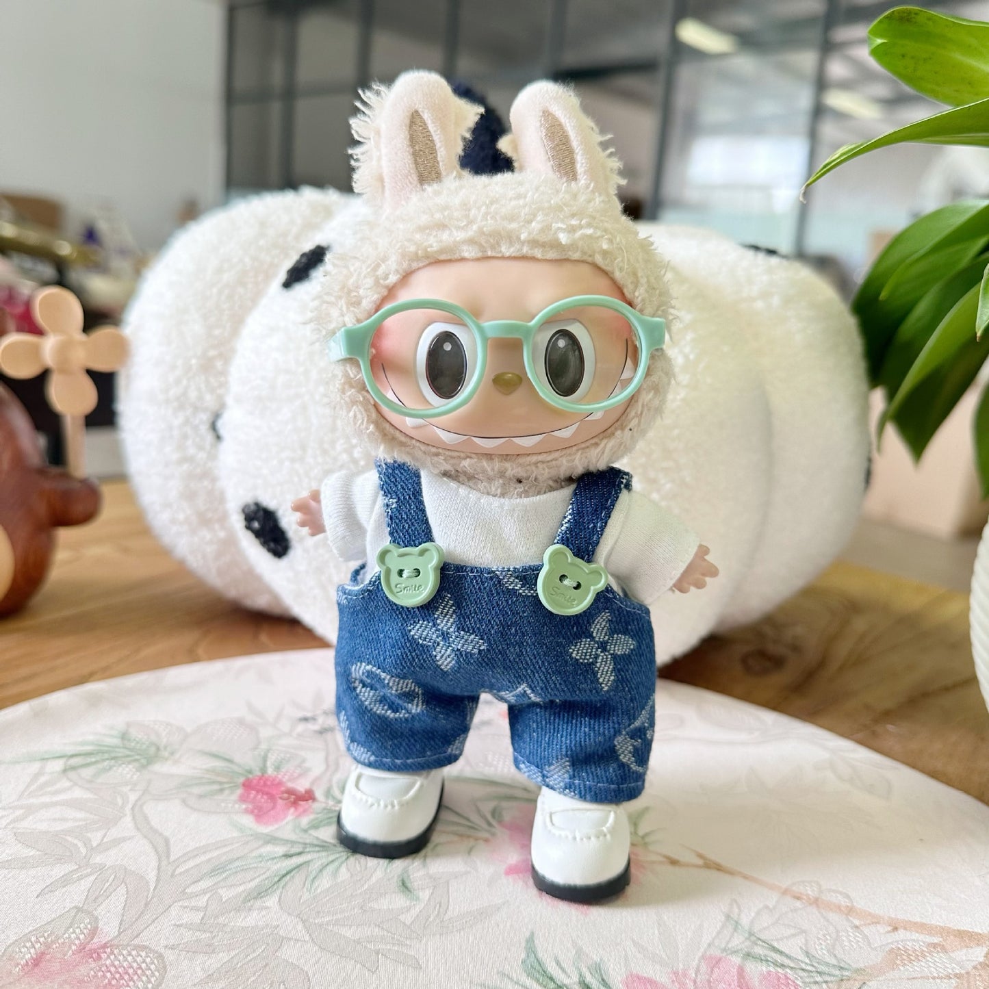Only clothes] blind box pull cloth doll clothes 17CM pendant LABUBU suit for four-leaf clover suspenders