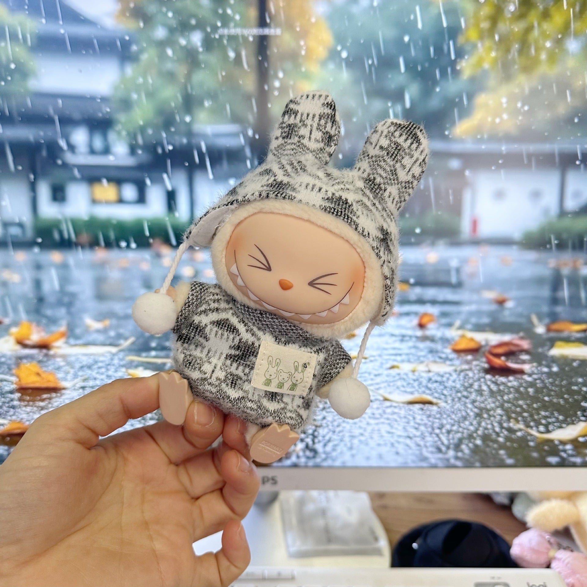 Only clothes] one or two generation pendant cloth cloth clothes LABUBU sit party doll for rabbit ears snowflake shirt