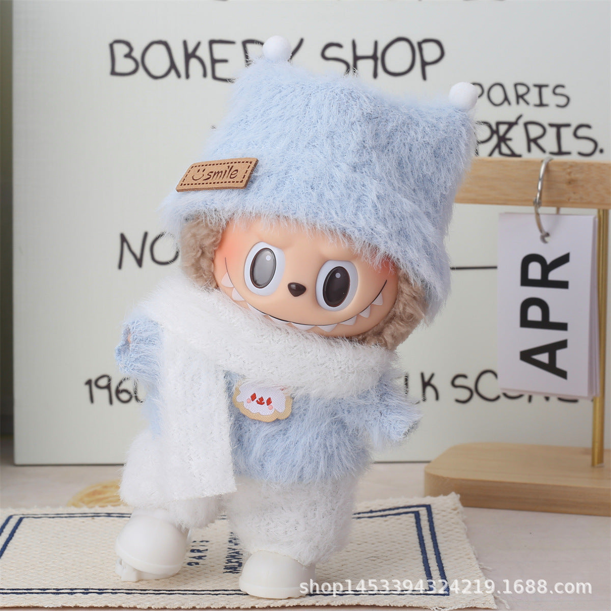 Super Q cute labubu doll 17cm pendant generation for doll plush doll vinyl face change