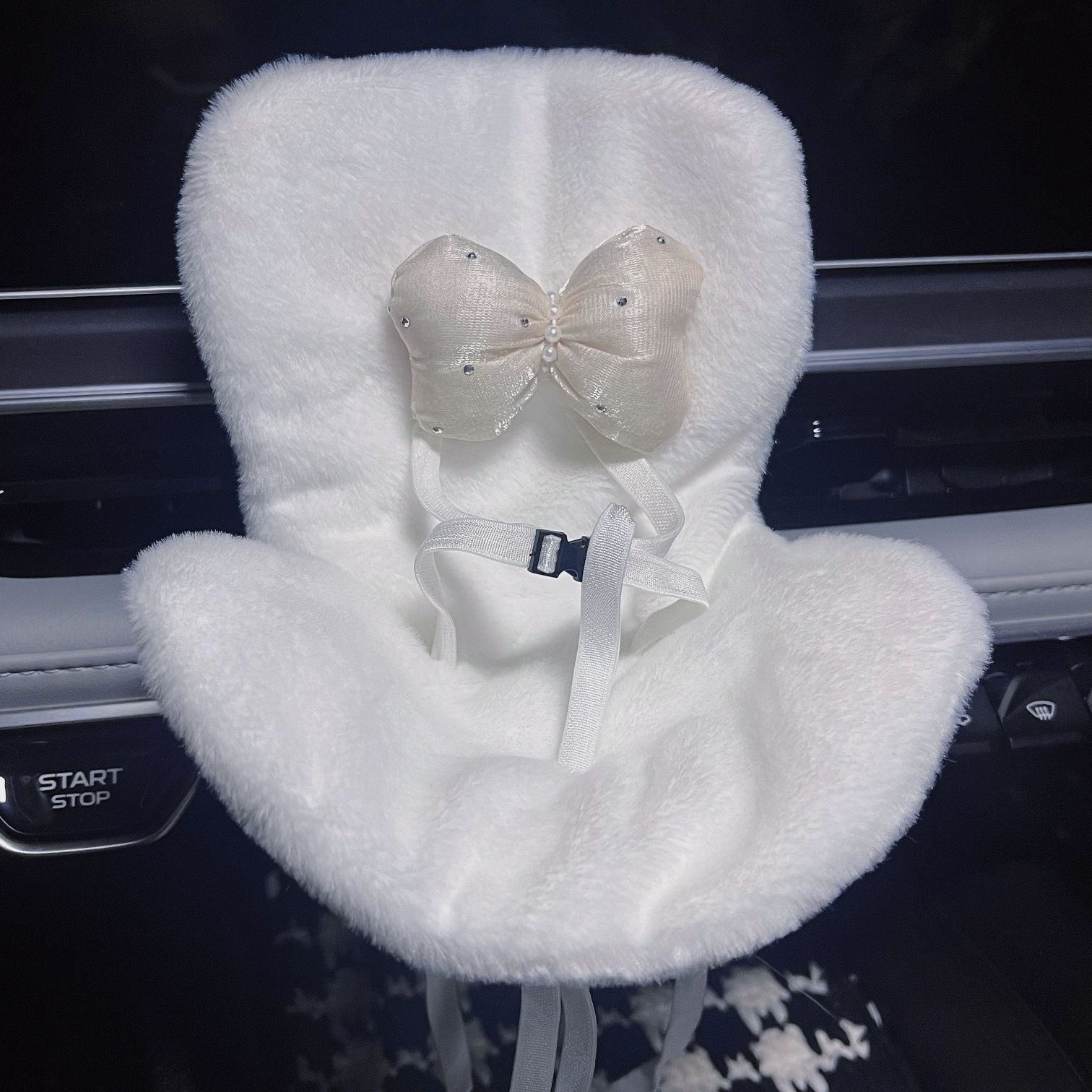 Cross-border Labubu Doll Safety Seat Belle Pendant Car Sofa Aromatherapy Ornaments Decoration Sitting Posture LABUBU