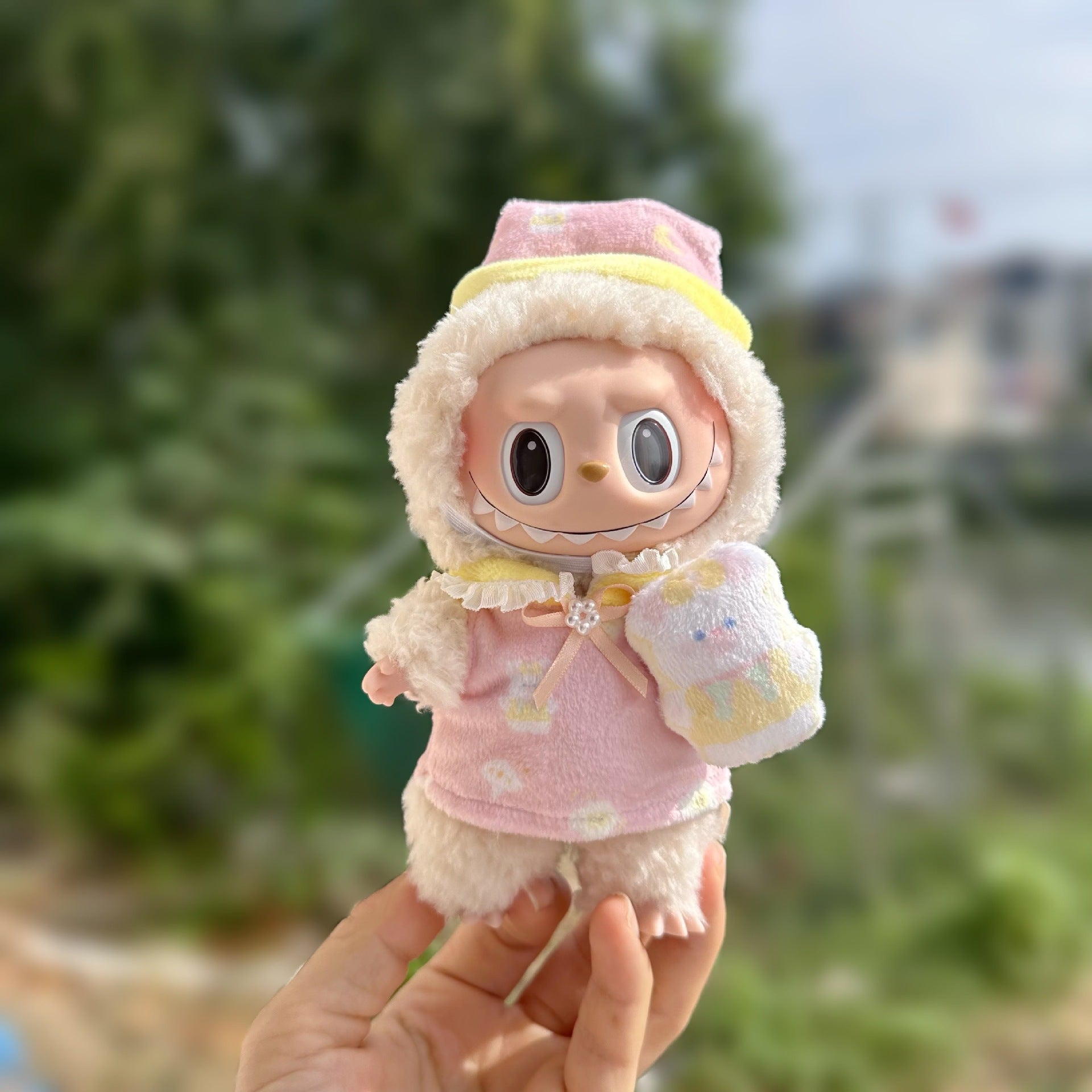 Clothes Only] One or Two Generation Blind Box Bubble Mart LABUBU Sit Party Doll Clothes Goodnight Dress Three-Piece Set