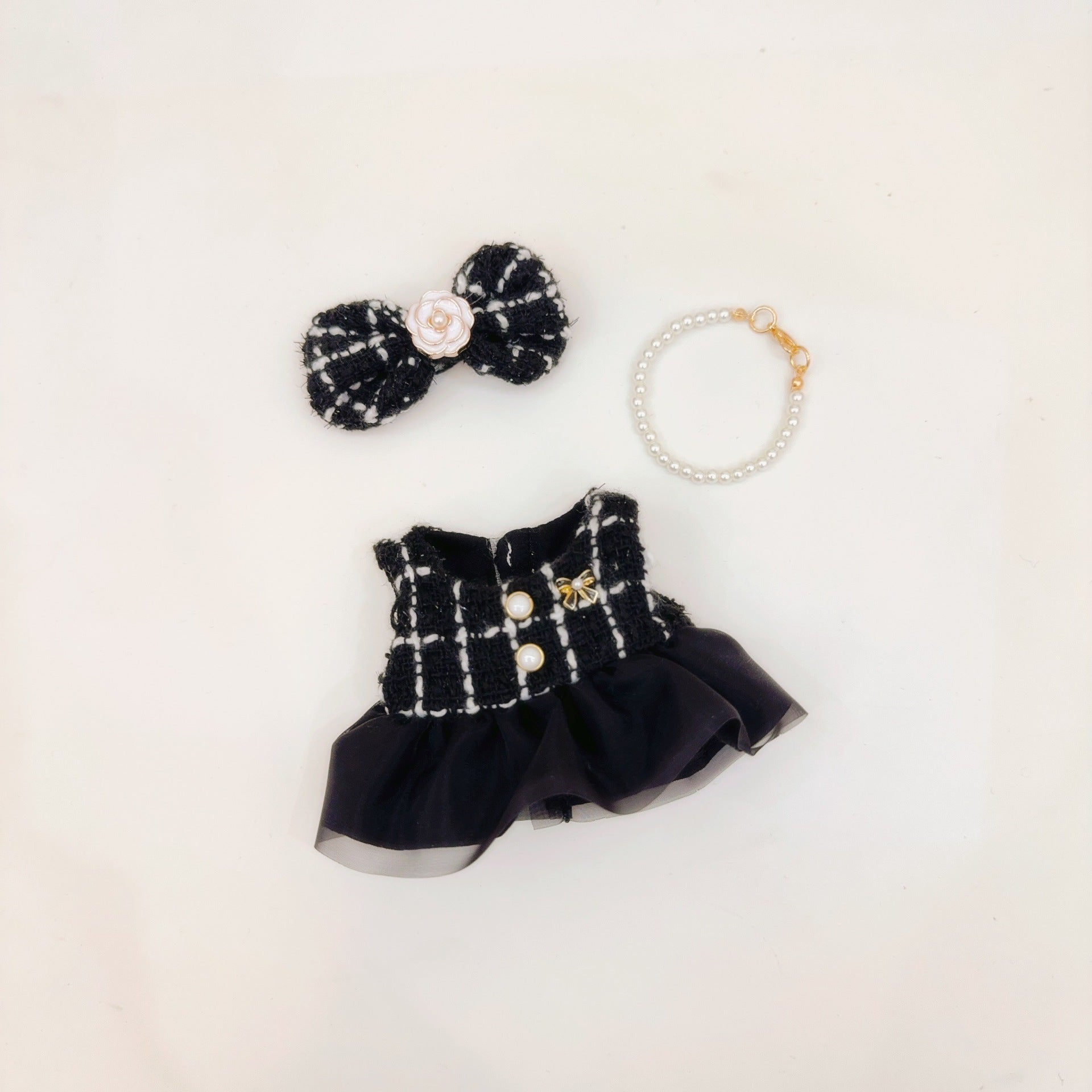 Labubu Doll Outfit Set with Straw Hat & Accessories for 15-17cm Dolls