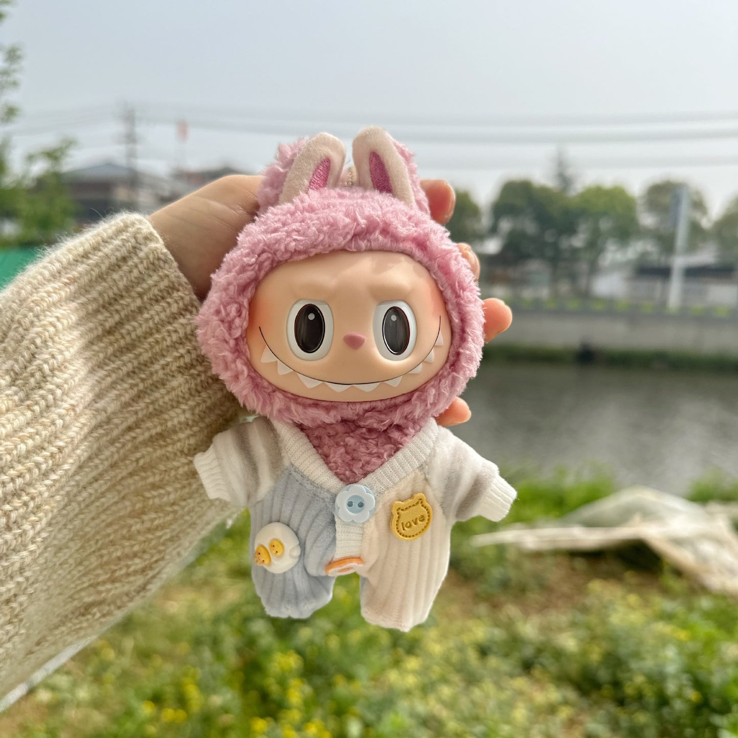 Only clothes] LABUBU doll 17CM key chain cloth cloth clothes Bailey suit pendant doll clothes full